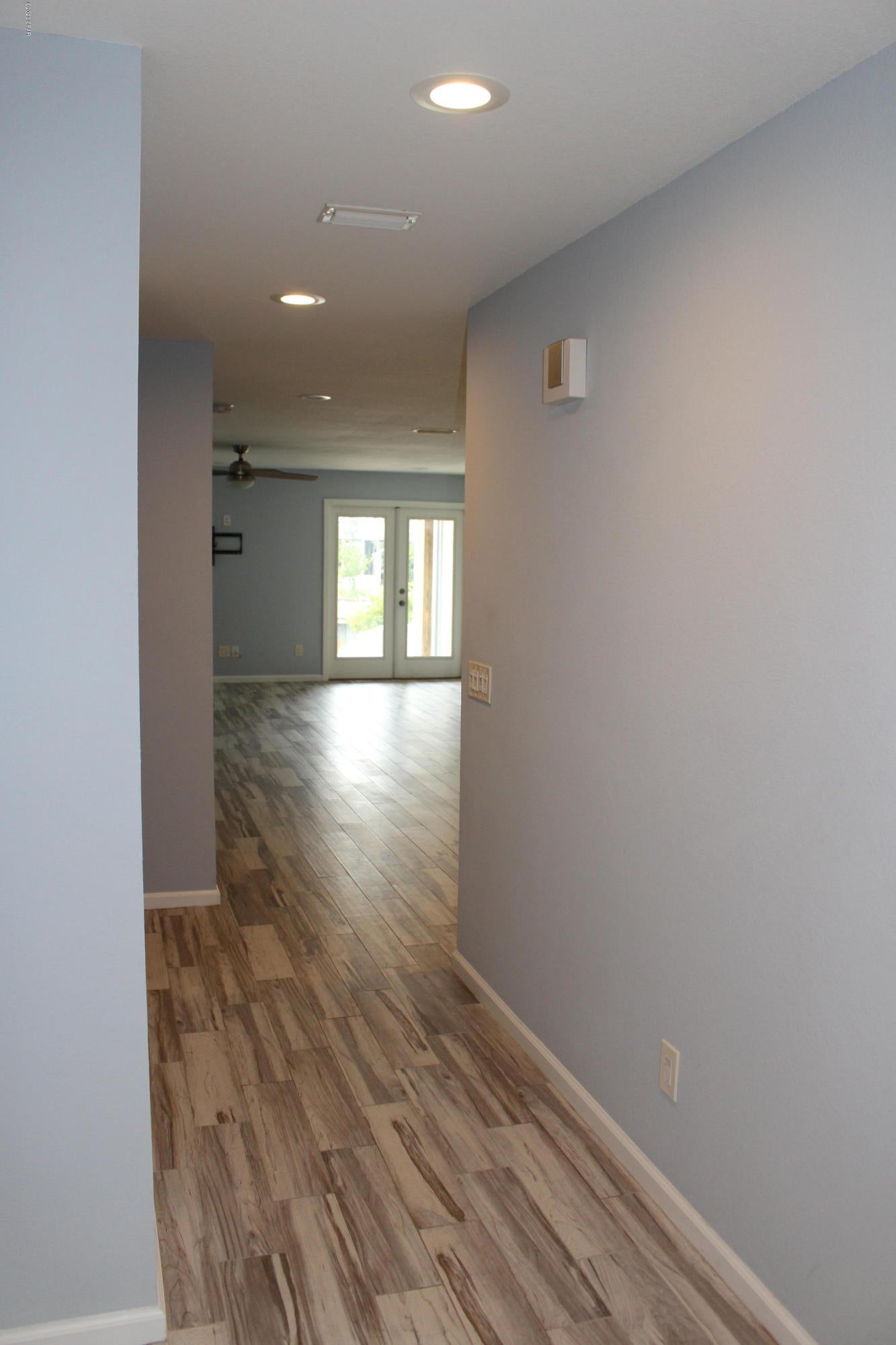 Venetian Villa 2nd Add Replat - Residential Lease