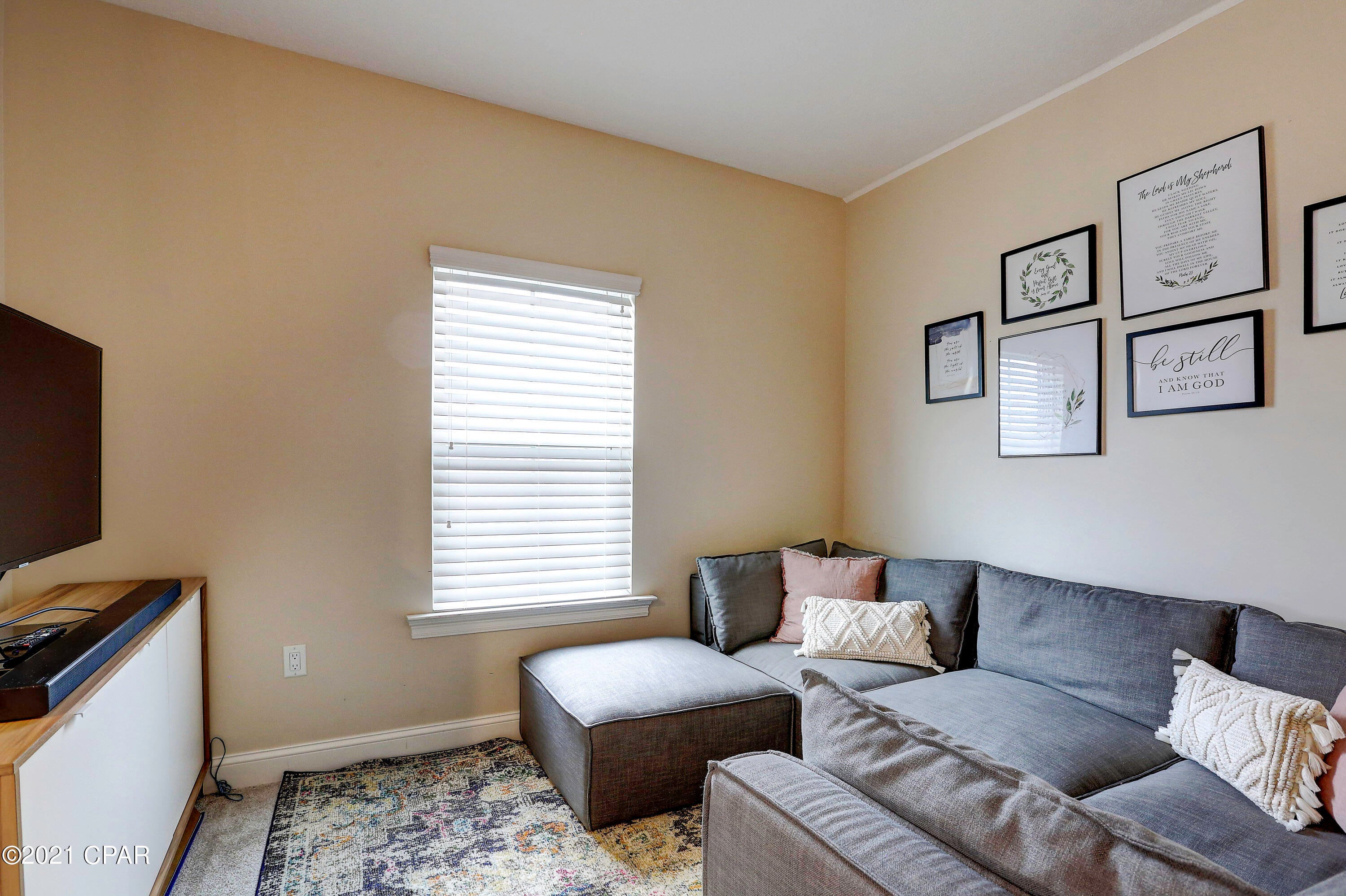 Hawks Landing - Residential