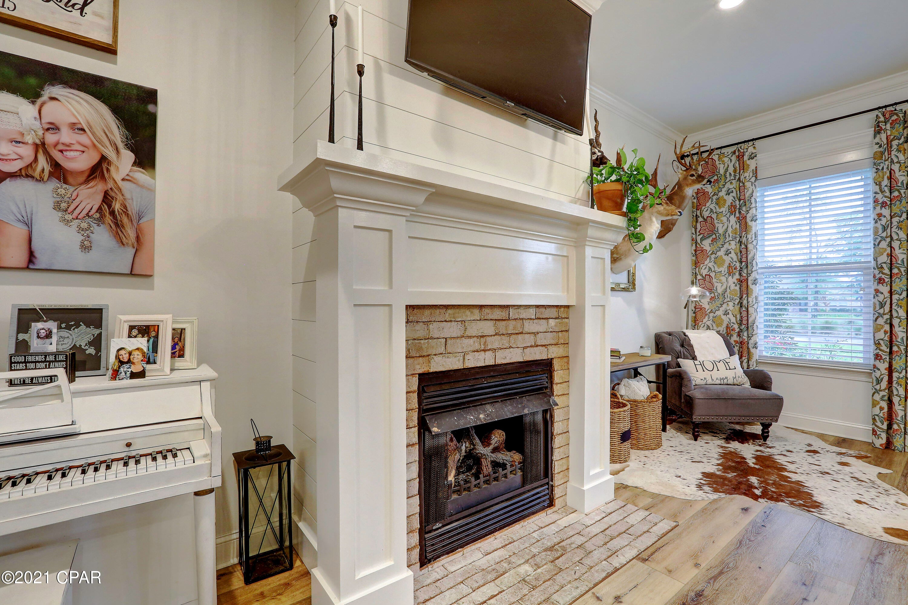 Hawks Landing - Residential