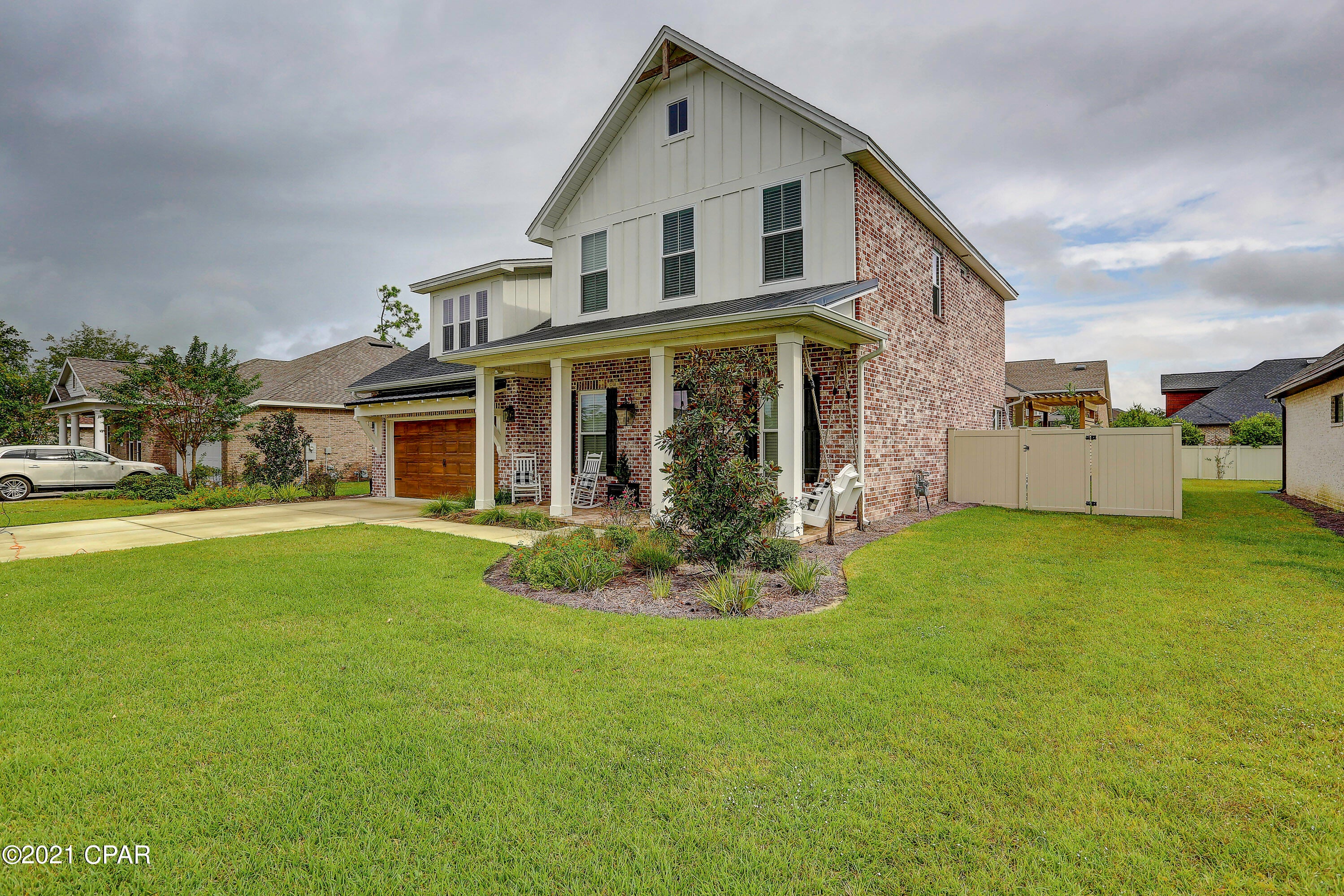 Hawks Landing - Residential