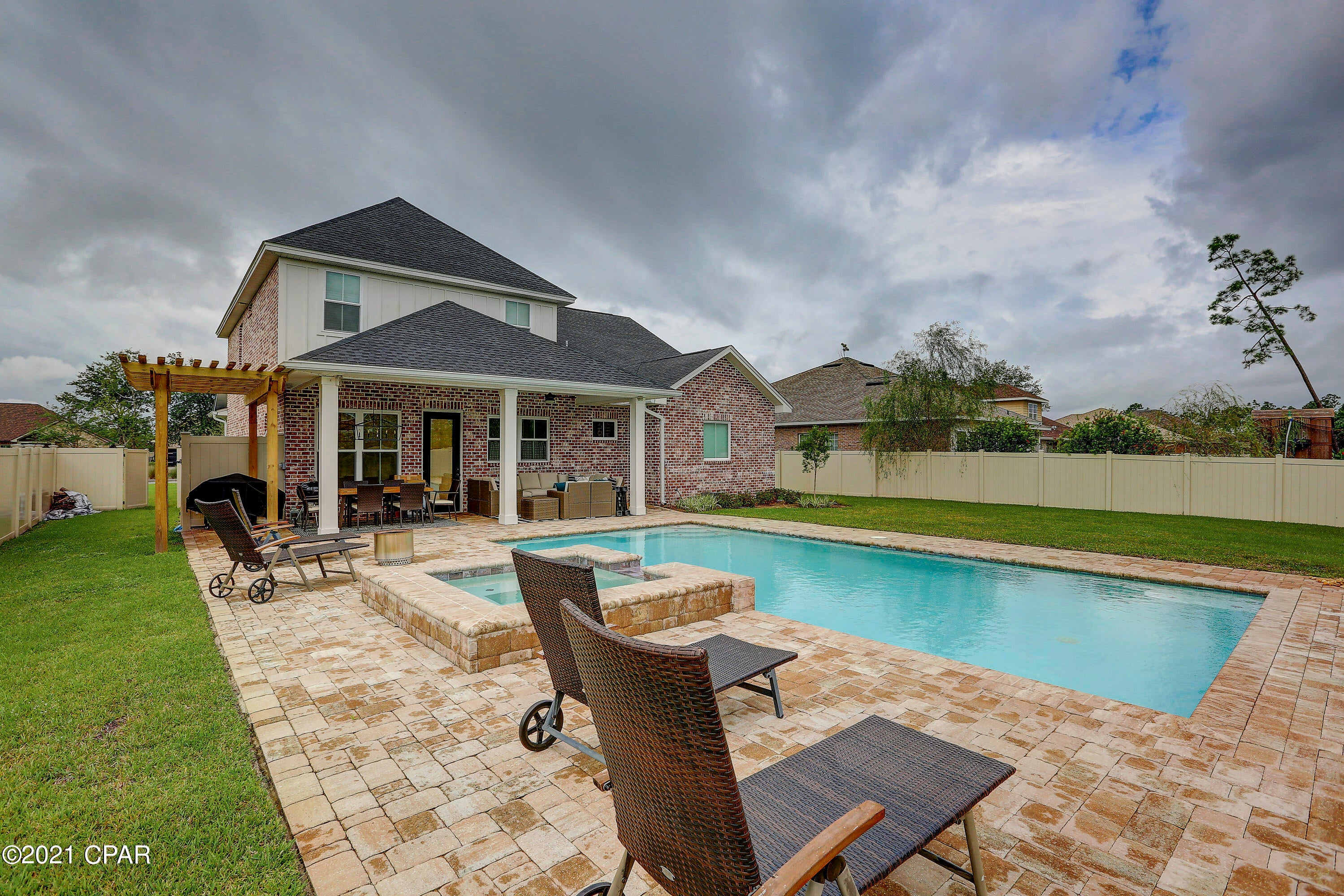 Hawks Landing - Residential