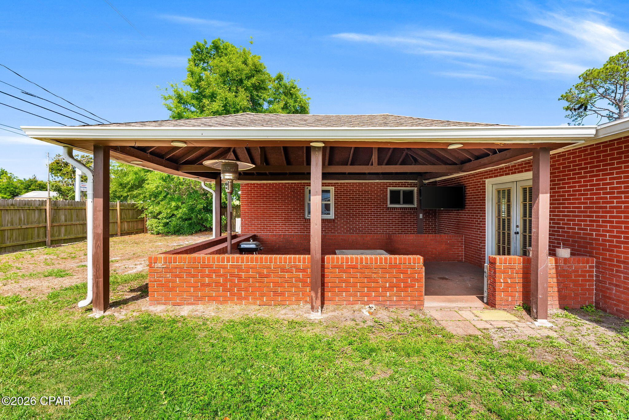 Hentz 1st Add Unit-B Rep - Residential