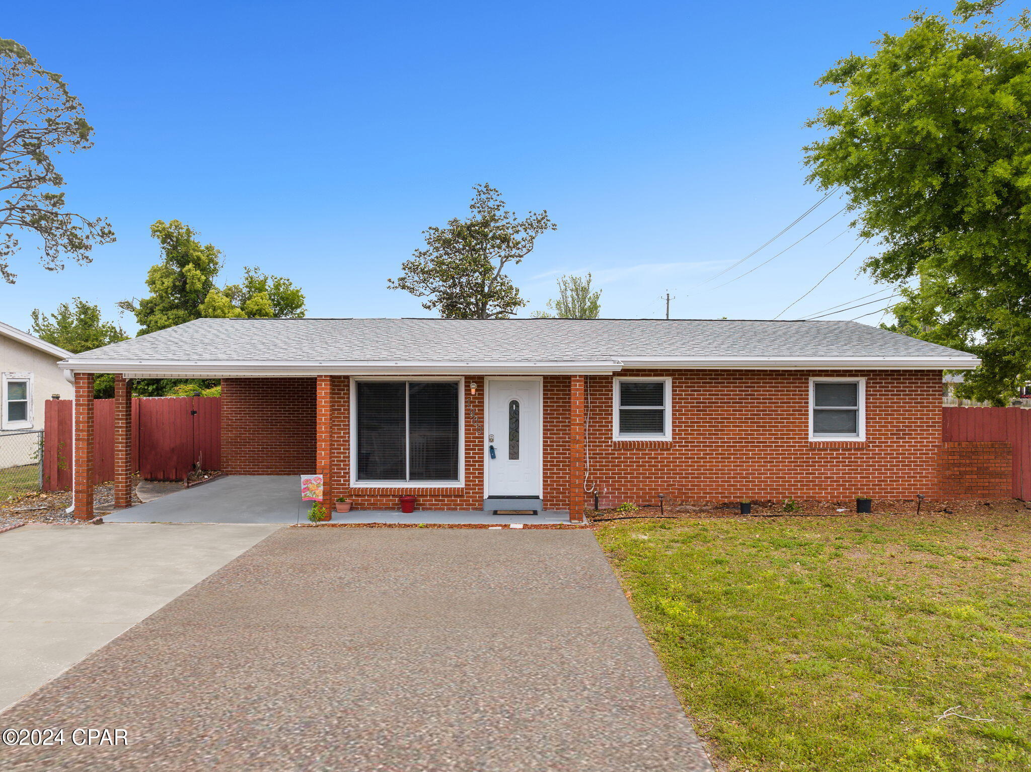 Hentz 1st Add Unit-B Rep - Residential