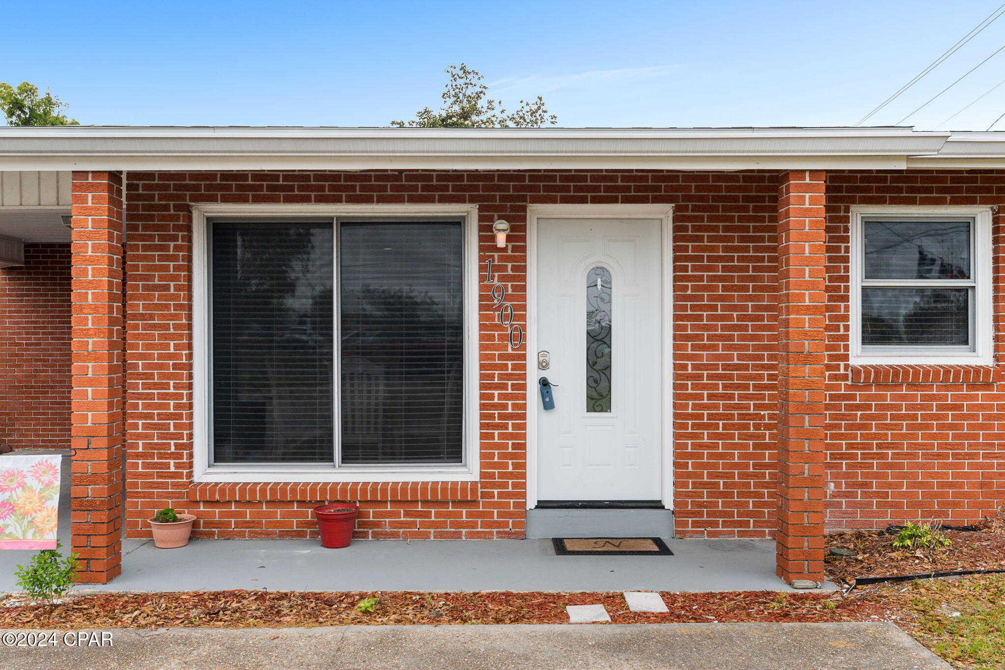 Hentz 1st Add Unit-B Rep - Residential