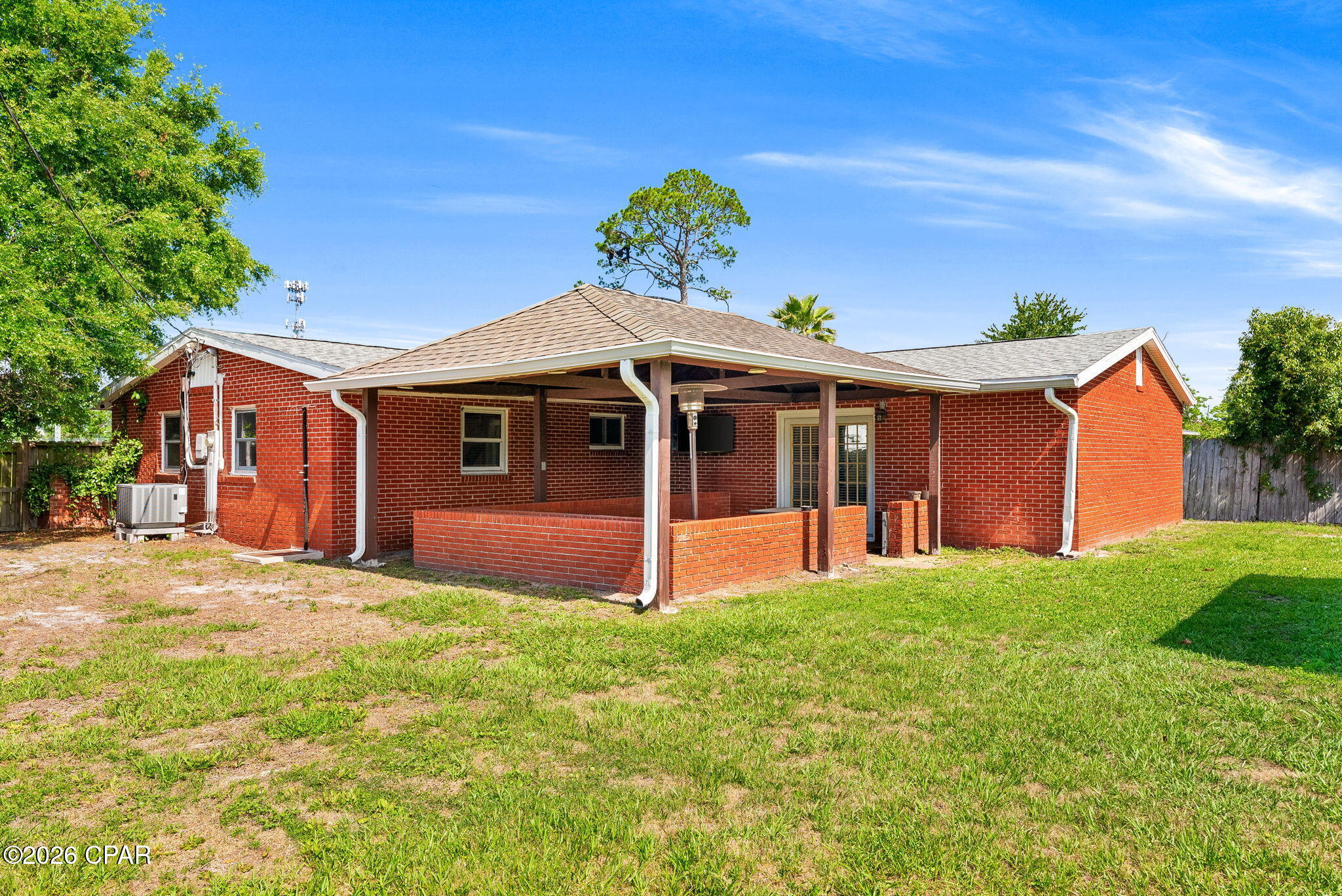 Hentz 1st Add Unit-B Rep - Residential