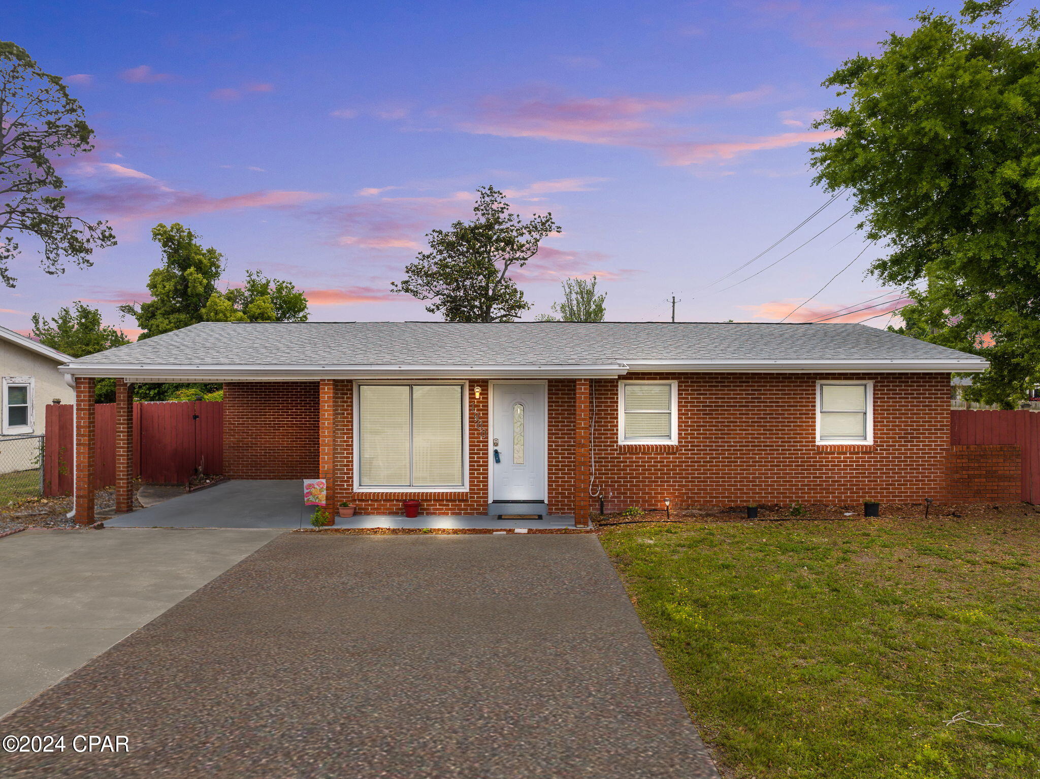 Hentz 1st Add Unit-B Rep - Residential