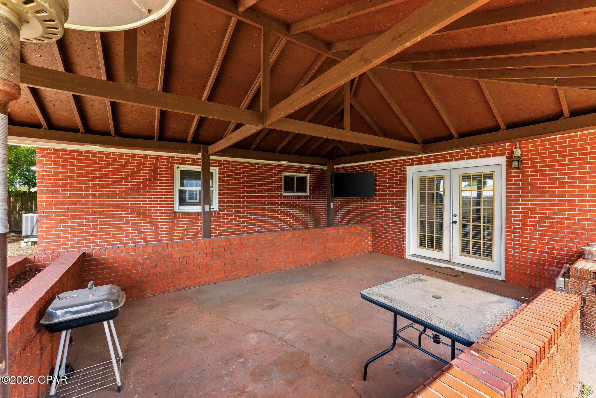 Hentz 1st Add Unit-B Rep - Residential