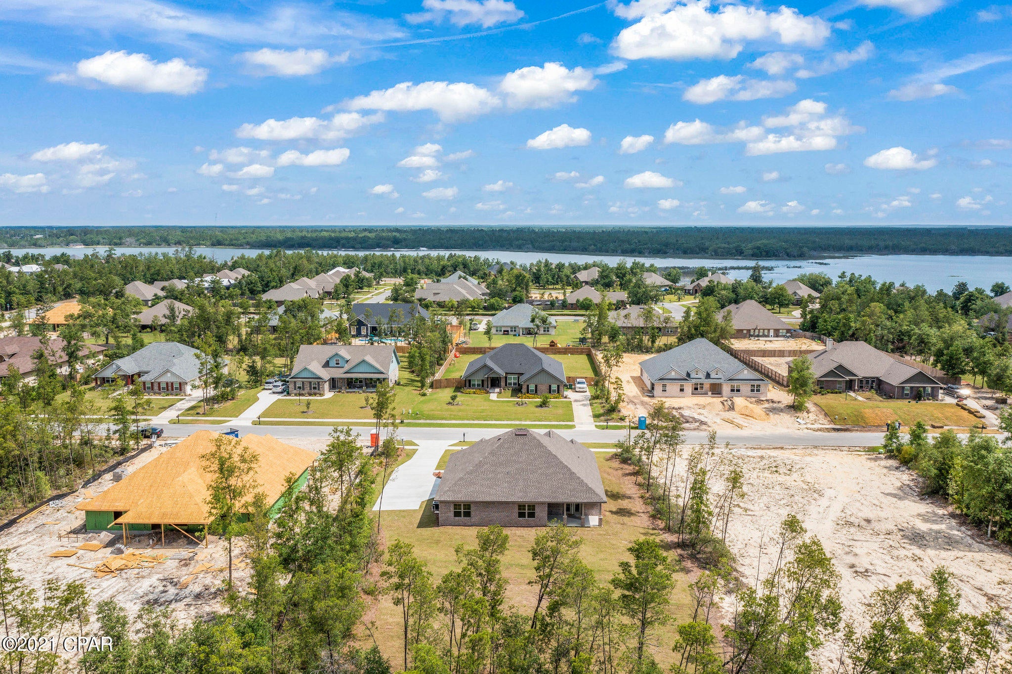Lake Merial - Residential