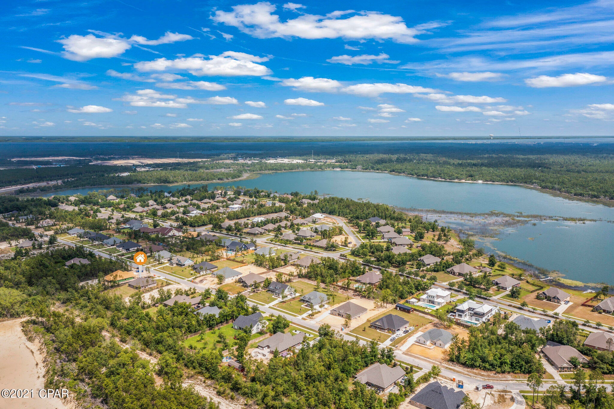 Lake Merial - Residential