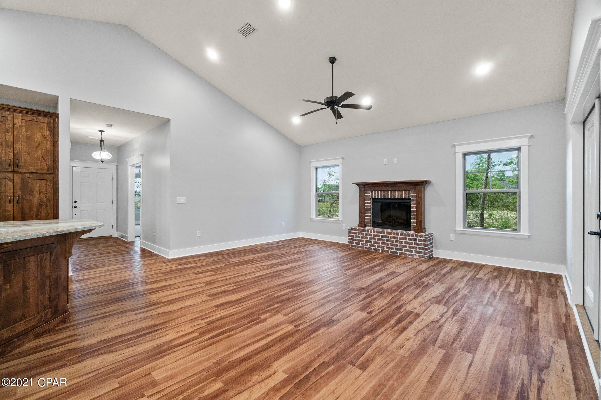 Lake Merial - Residential