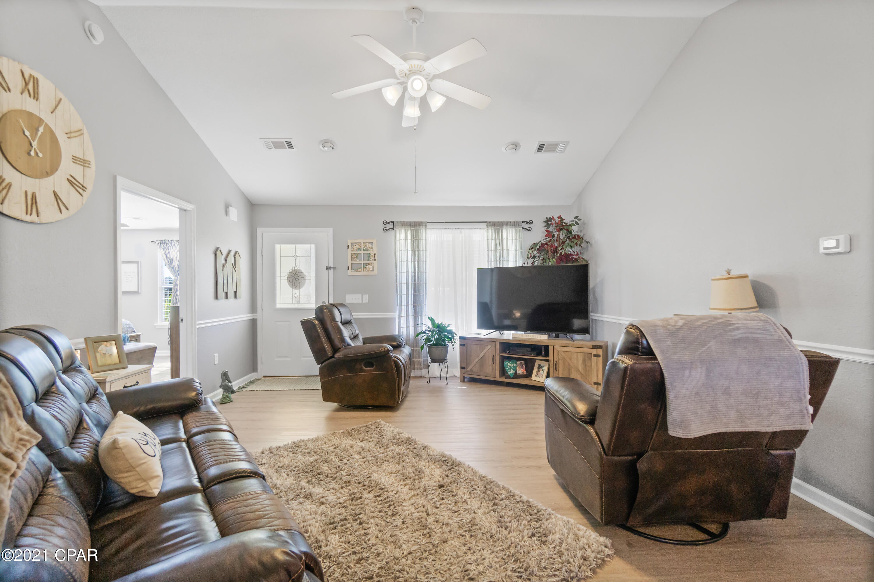 Orange Hill Corners Ranchet Est - Residential