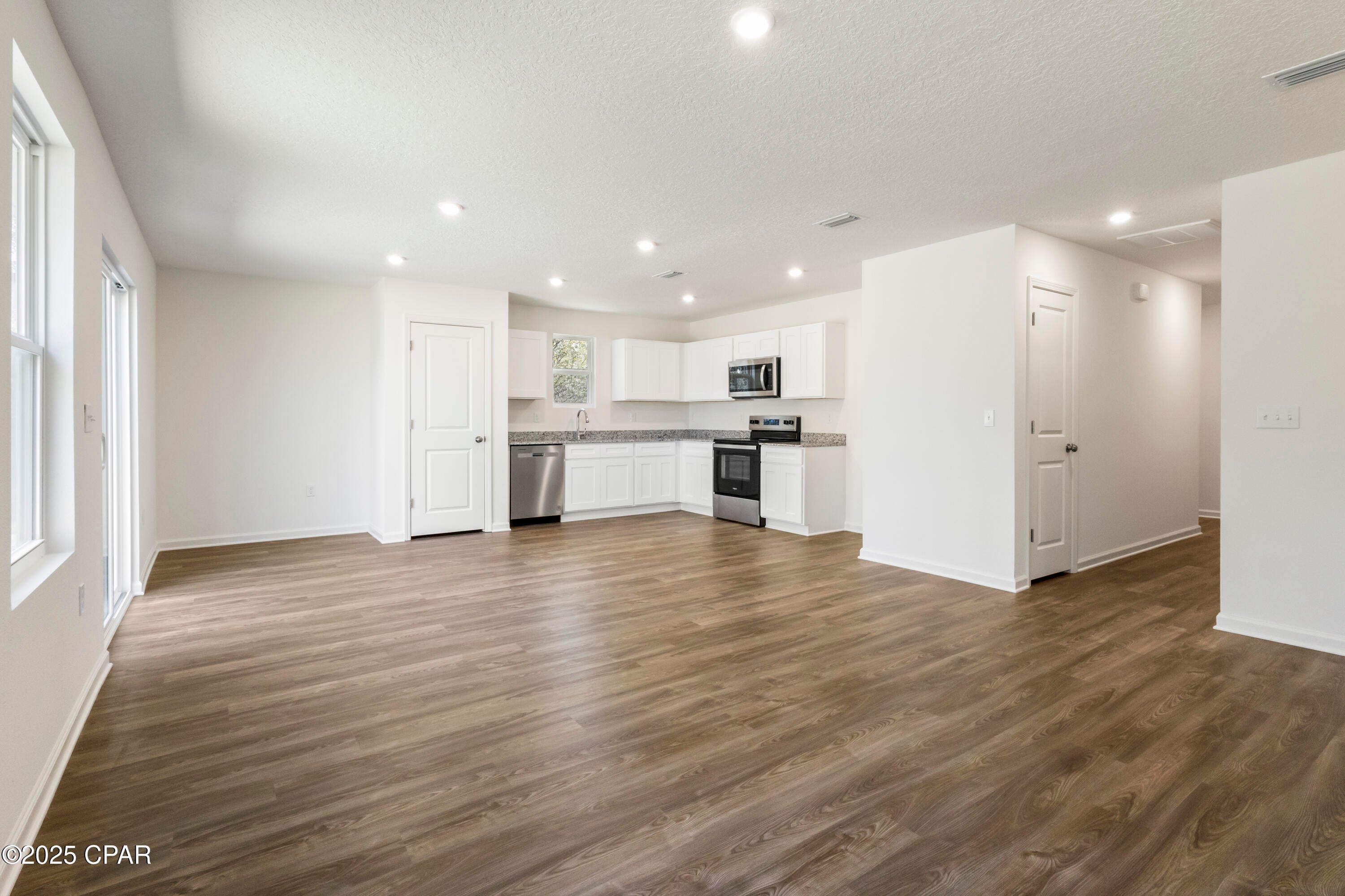 Sunny Hills - Residential