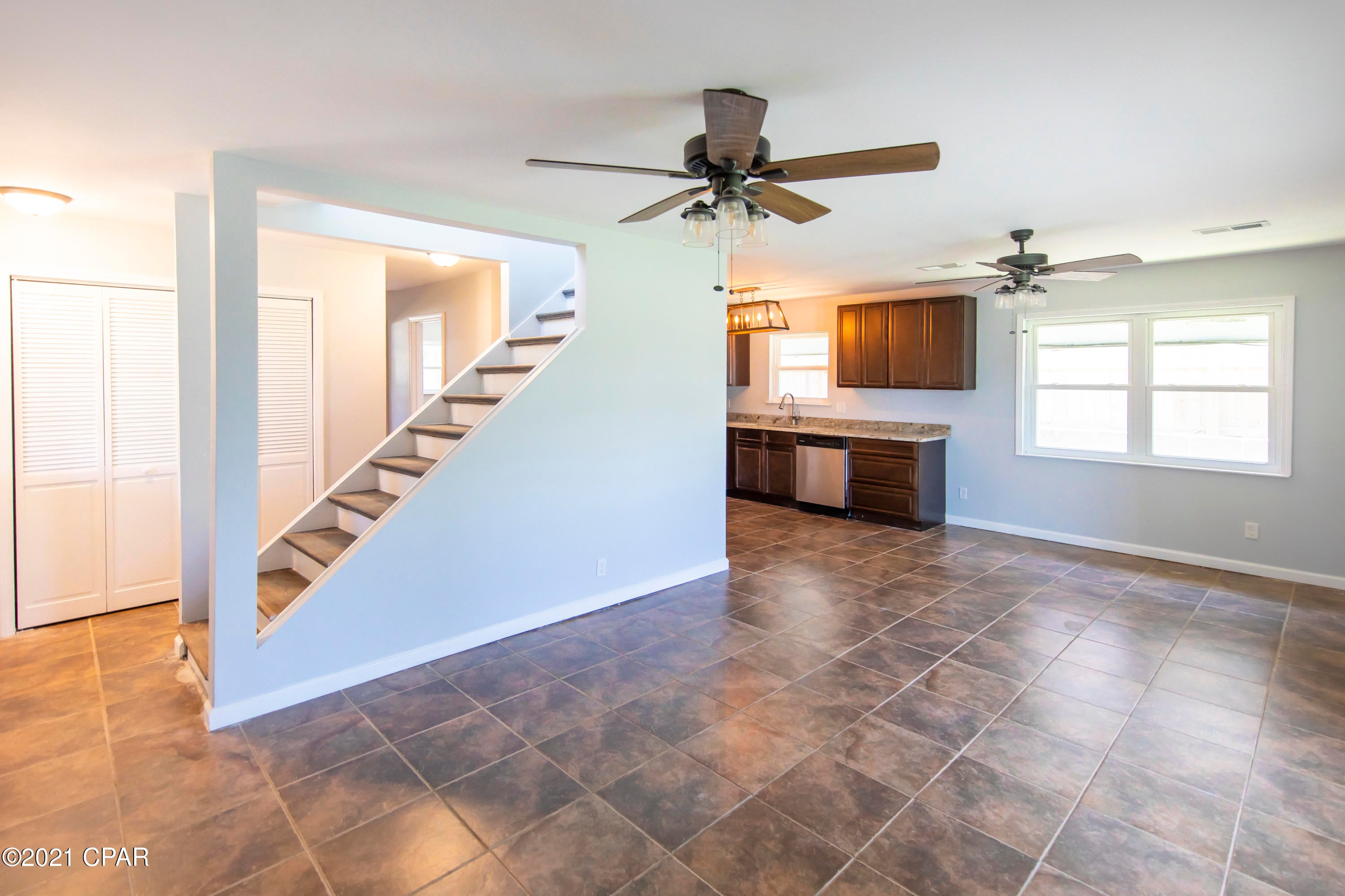 Biltmore Beach 1st Add - Residential