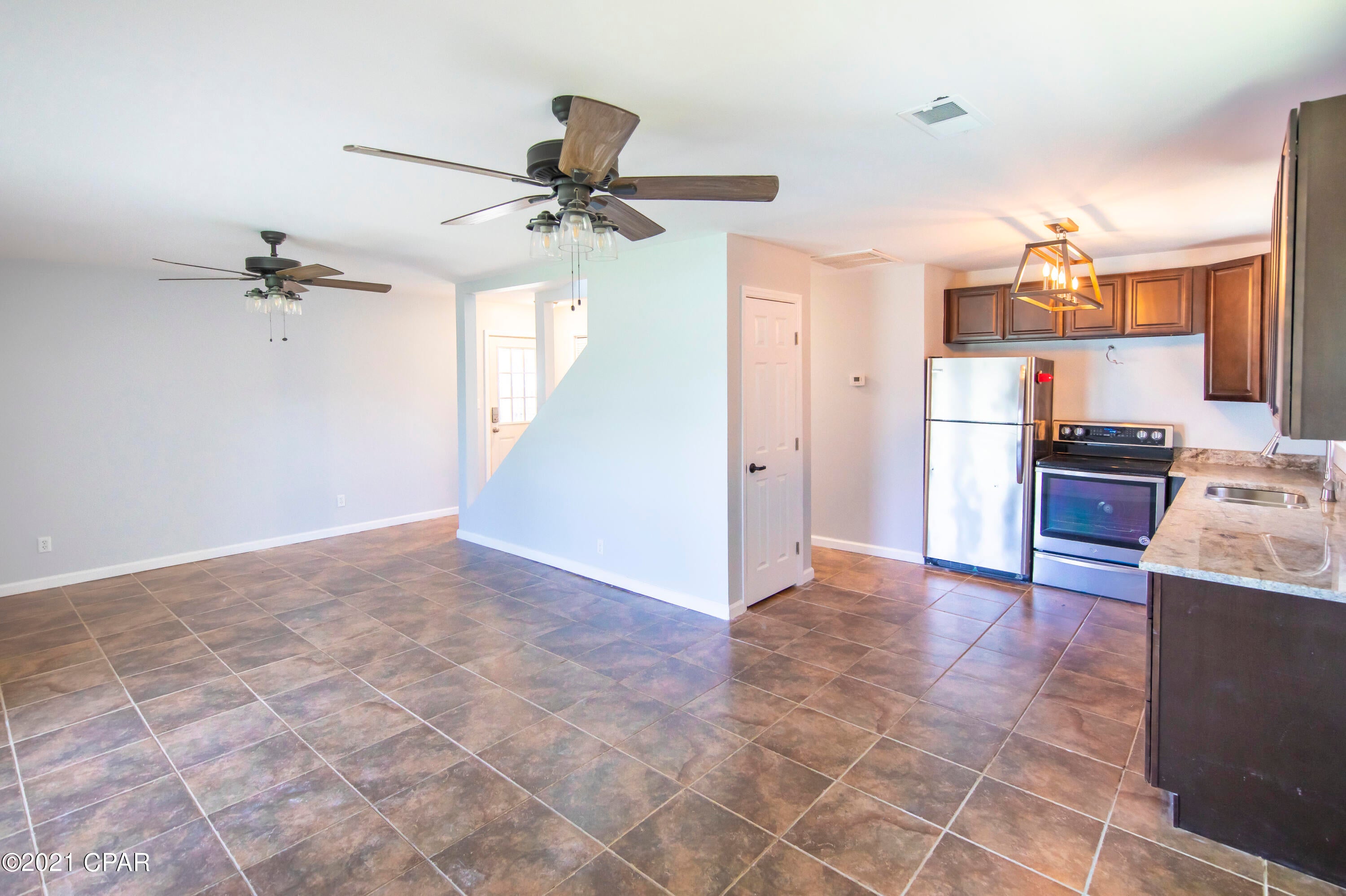 Biltmore Beach 1st Add - Residential