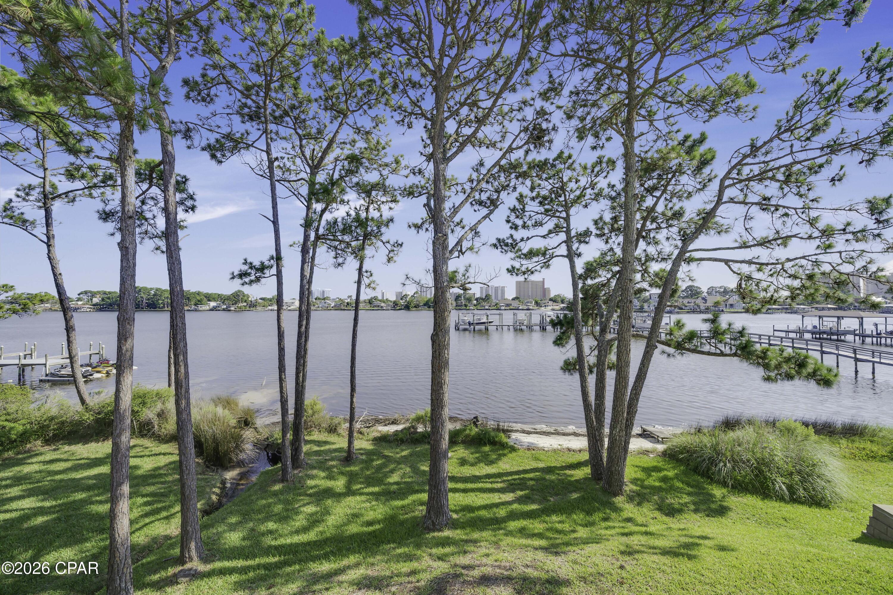 Lagoon Estates - Residential