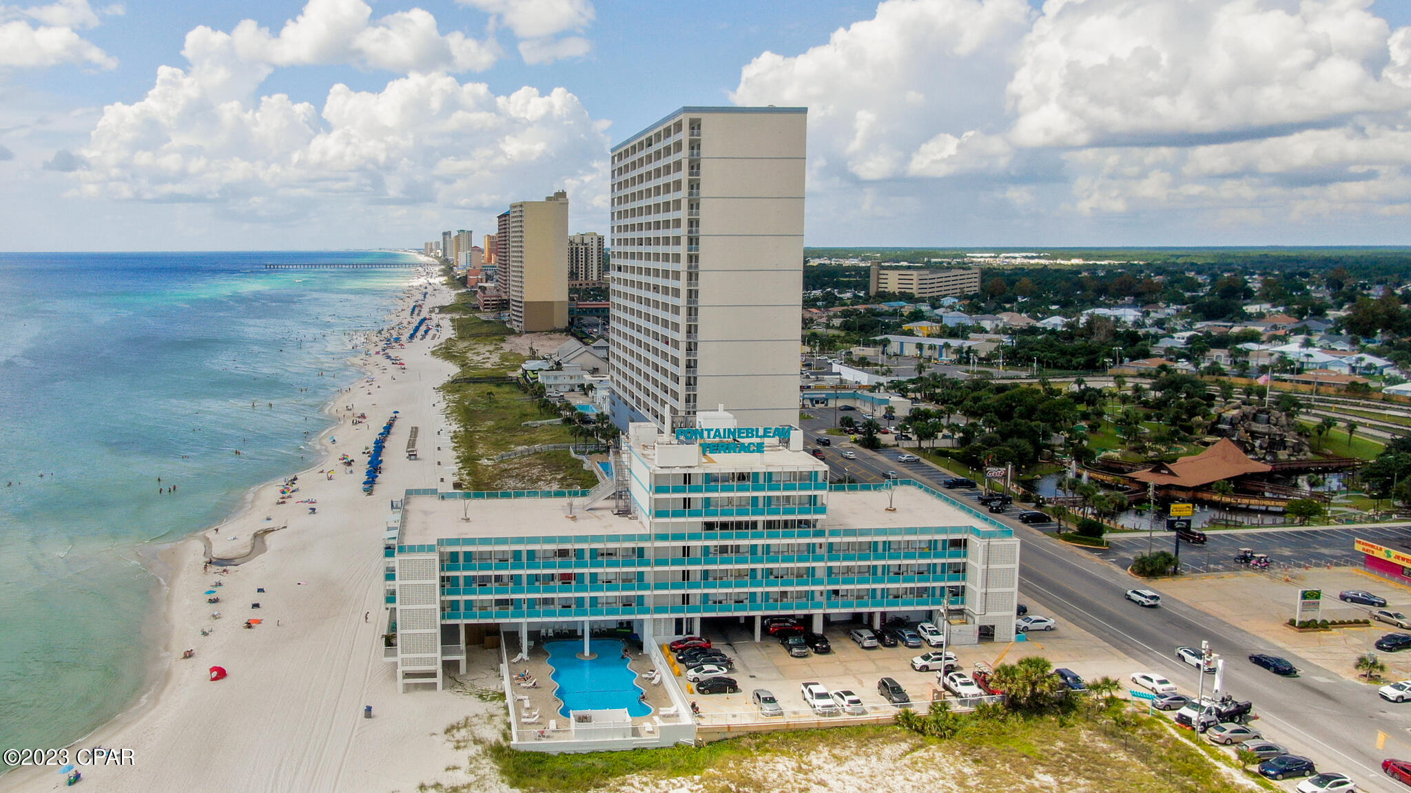 Available now! Hey there sun-seekers! 🌞 Ready to upgrade your beach life? Check out this super cute, fully furnished studio condo in PCB up for rent. It's not just a place; it's a vibe. Marvel at the great Gulf views right from your cozy place. Rent includes all utilities, yes, even the WiFi. Dip into the cool pool, hit the private beach, and revel in the perks of the oh-so-desirable west end beach location. Plus, you're just a leisurely stroll away from top-notch dining, entertainment, and more! Embrace the beach life with style.