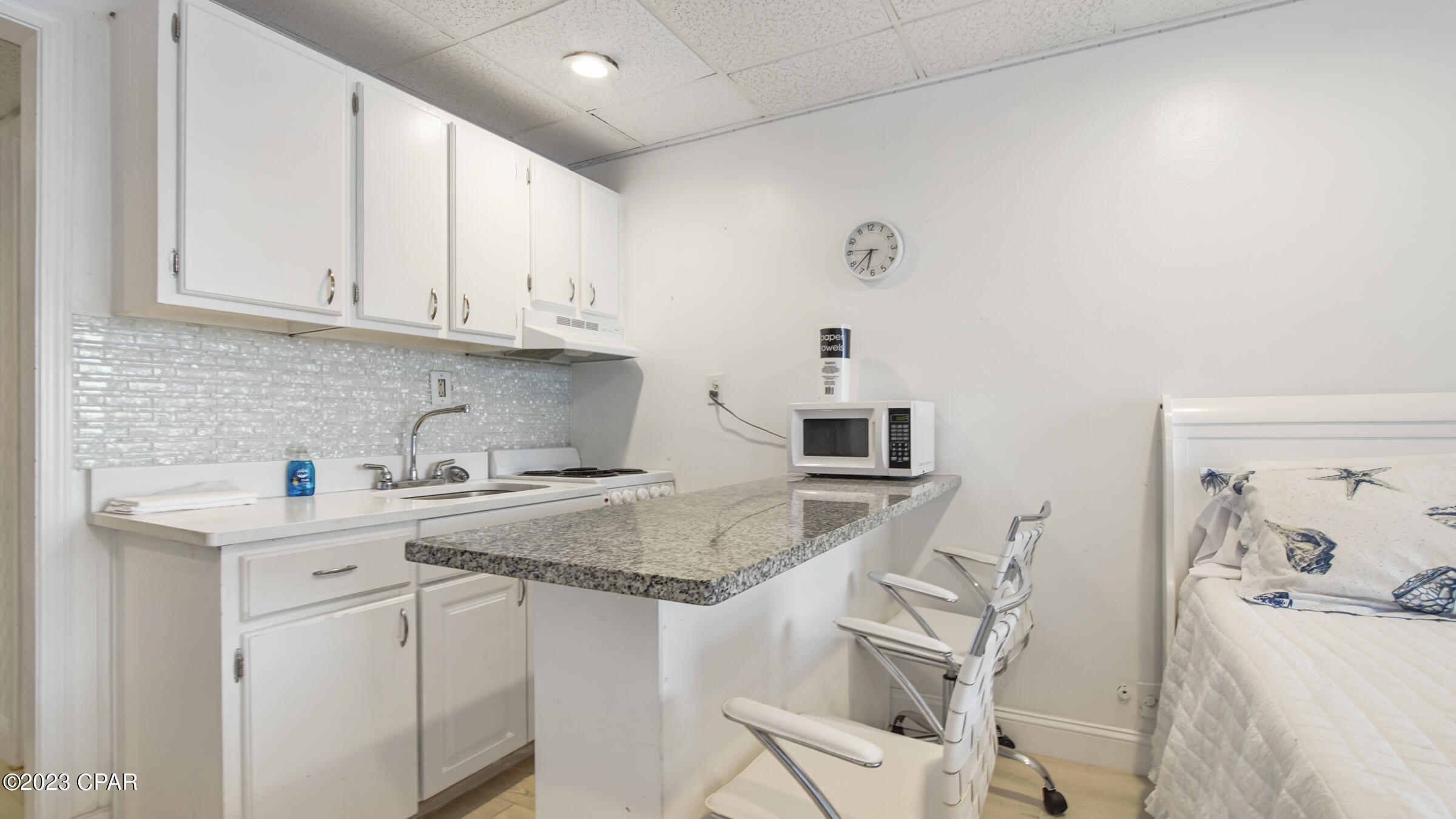 Fontainebleau Terrace - Residential Lease