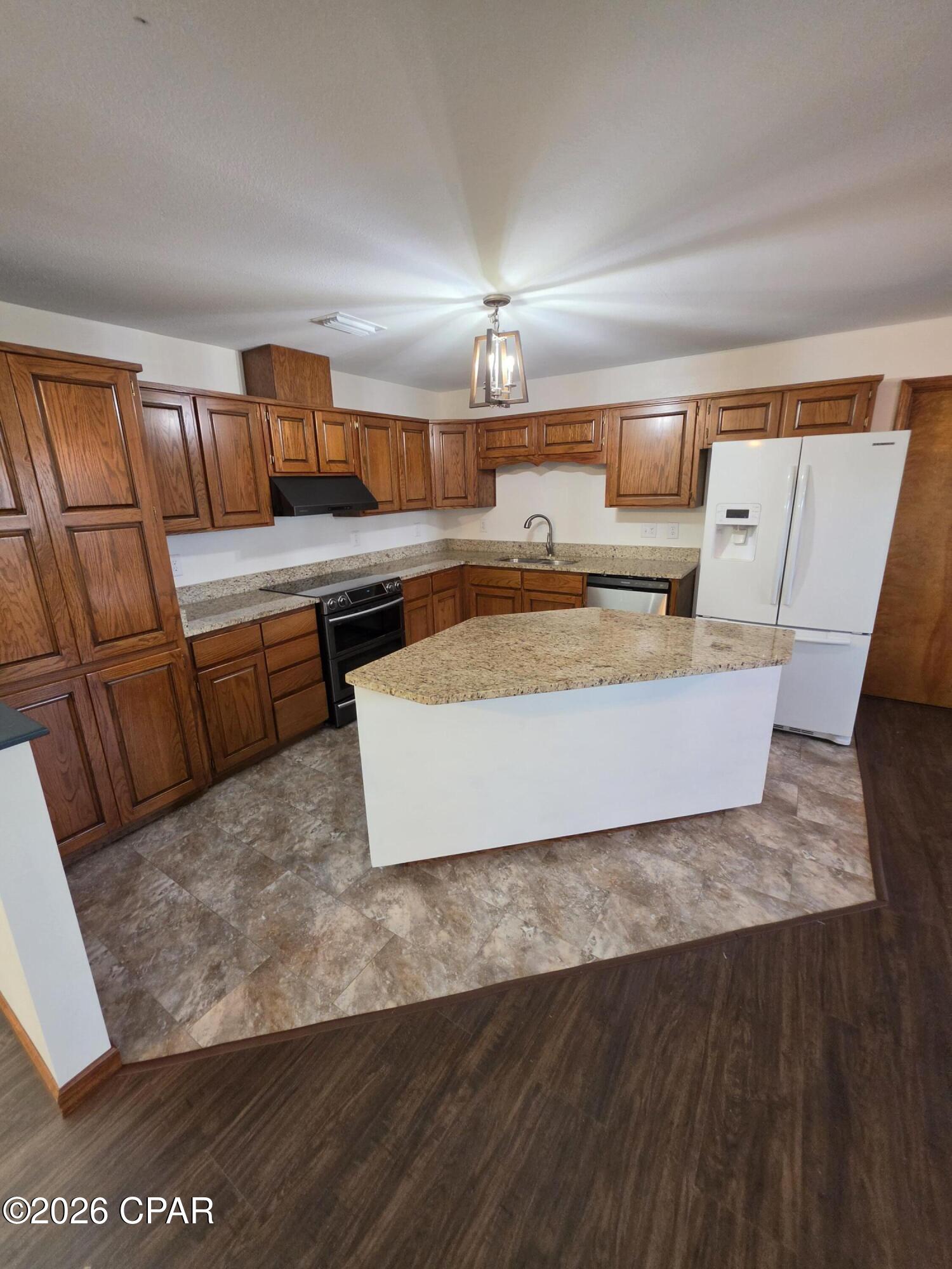 [No Recorded Subdiv] - Residential Lease