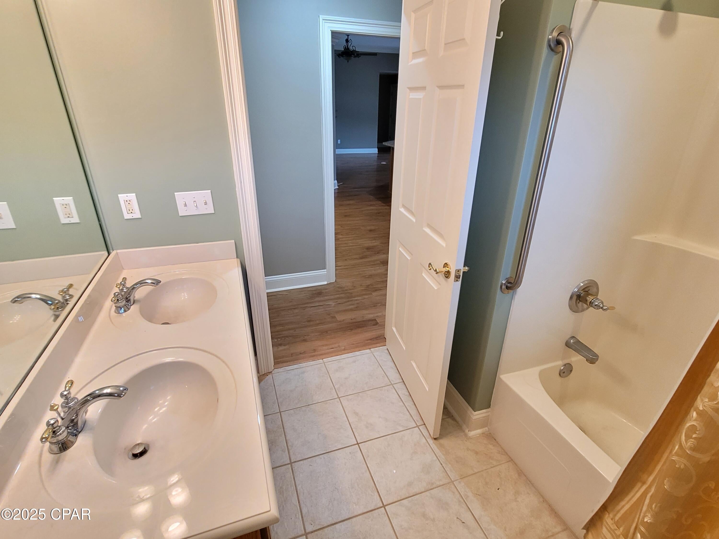 Huntington Ridge - Residential Lease