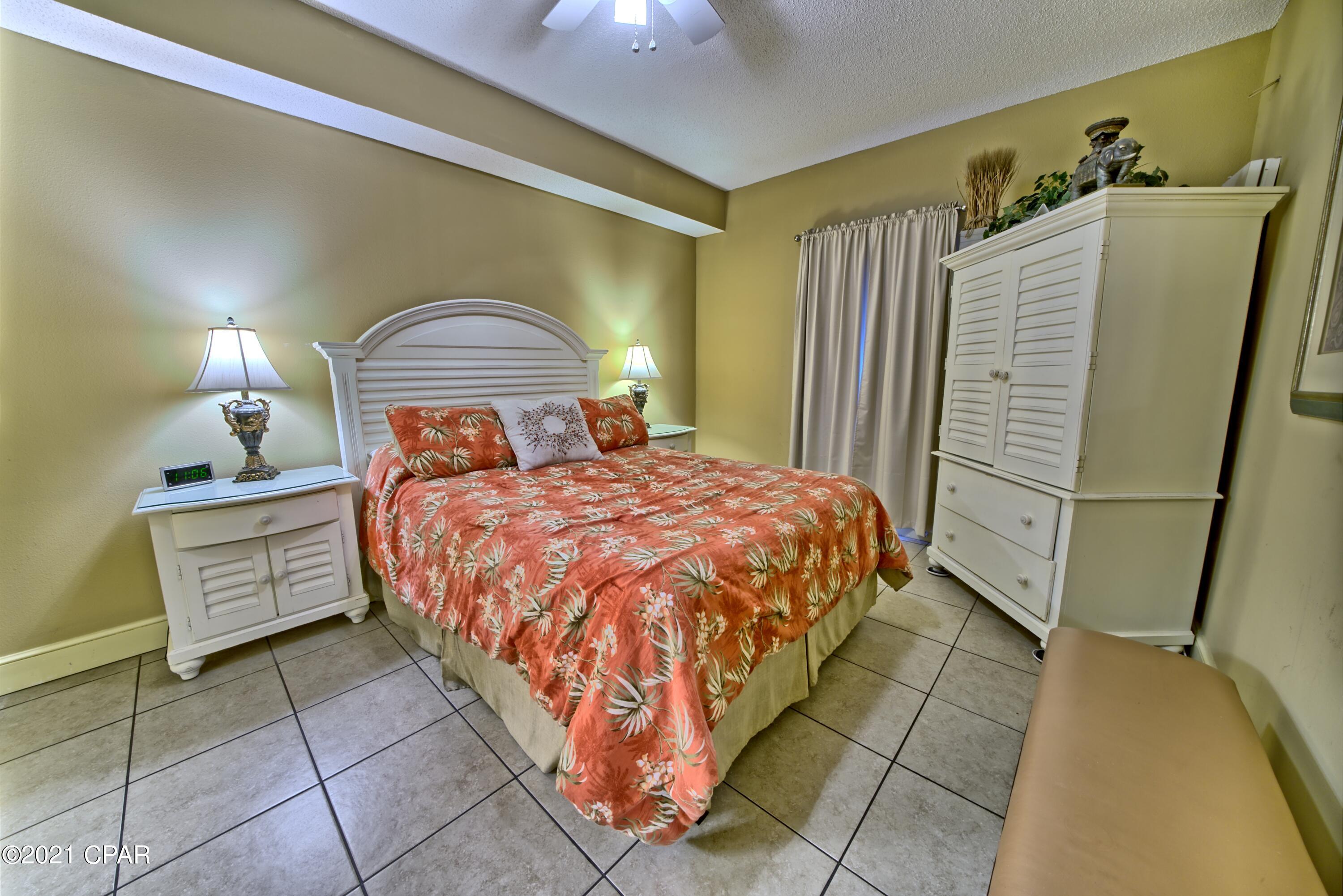 Majestic Beach Tower I - Residential