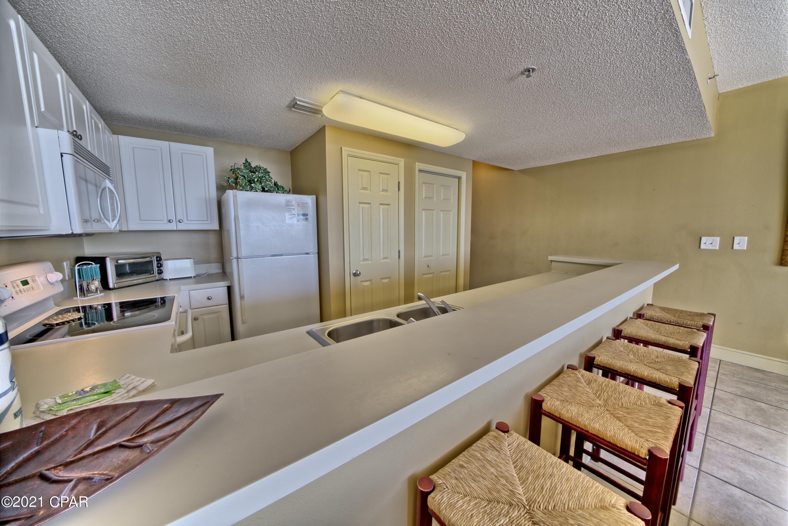 Majestic Beach Tower I - Residential