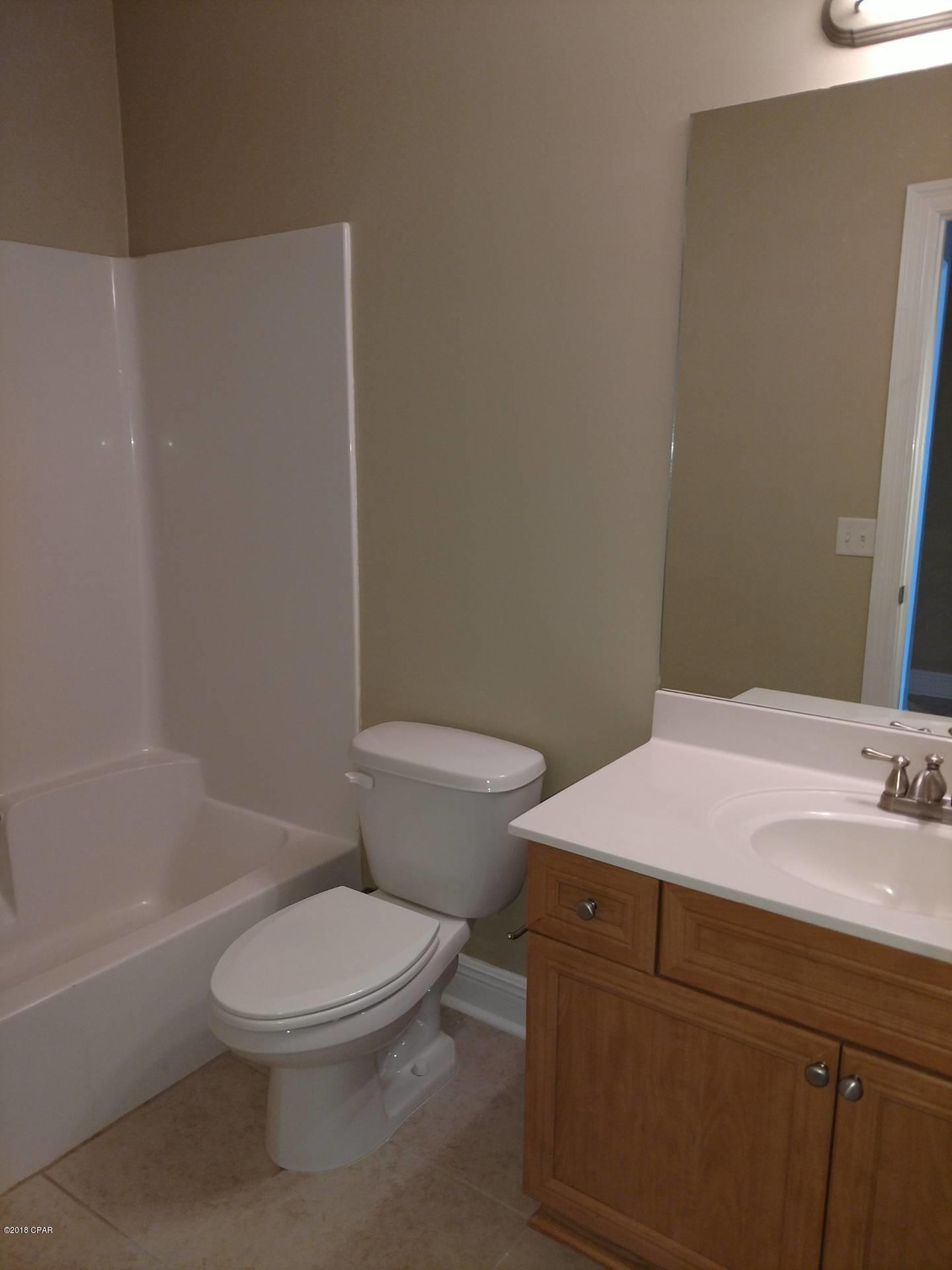 Long Beach 3rd - Residential Lease