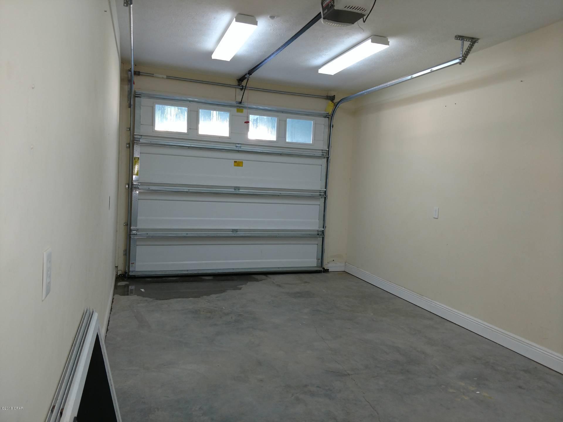 Long Beach 3rd - Residential Lease
