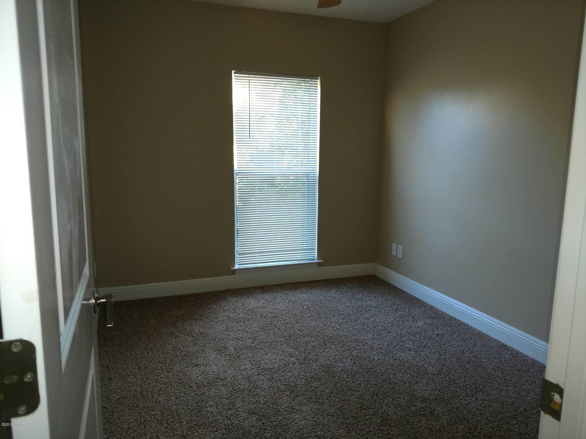 Long Beach 3rd - Residential Lease