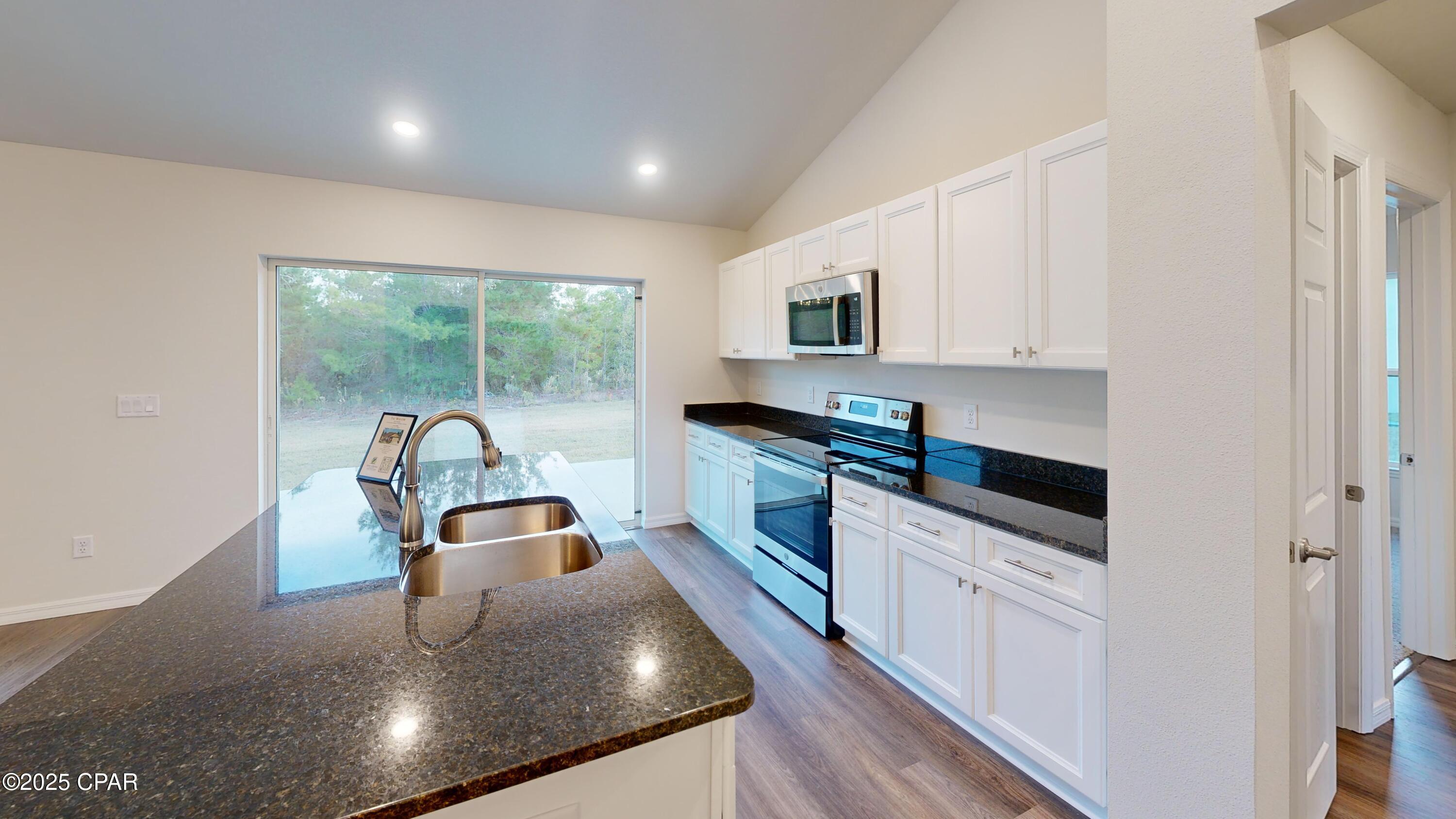 Sunny Hills - Residential
