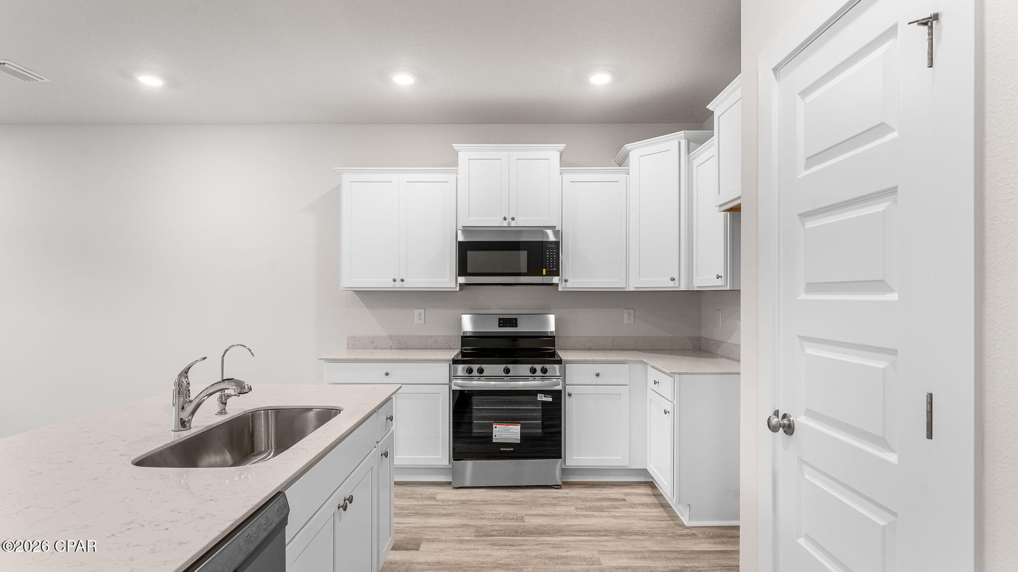 Colonial Landing - Residential