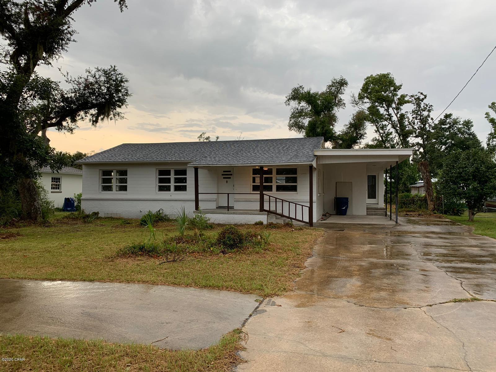 ***Extremely motivated Landlord with flexible terms*** Huge, and elegant white bricks, and concrete blocks 3 bedrooms / 2 baths house. One of the biggest houses in The Cove neighborhood.* Centrally located within walking distance to Cherry, Jinks, and Bay Schools, and short drive to Tyndall AFB, as well as down town * 6 Parking spaces, and great patio area for kids playground, BBQ, pets, you can even install an above ground pool! *** Completely renovated with modern finishes, recessed lighting, stainless steel appliances, and Landlord is even willing to make any necessary changes for the tenant's comfort...It won't last ***