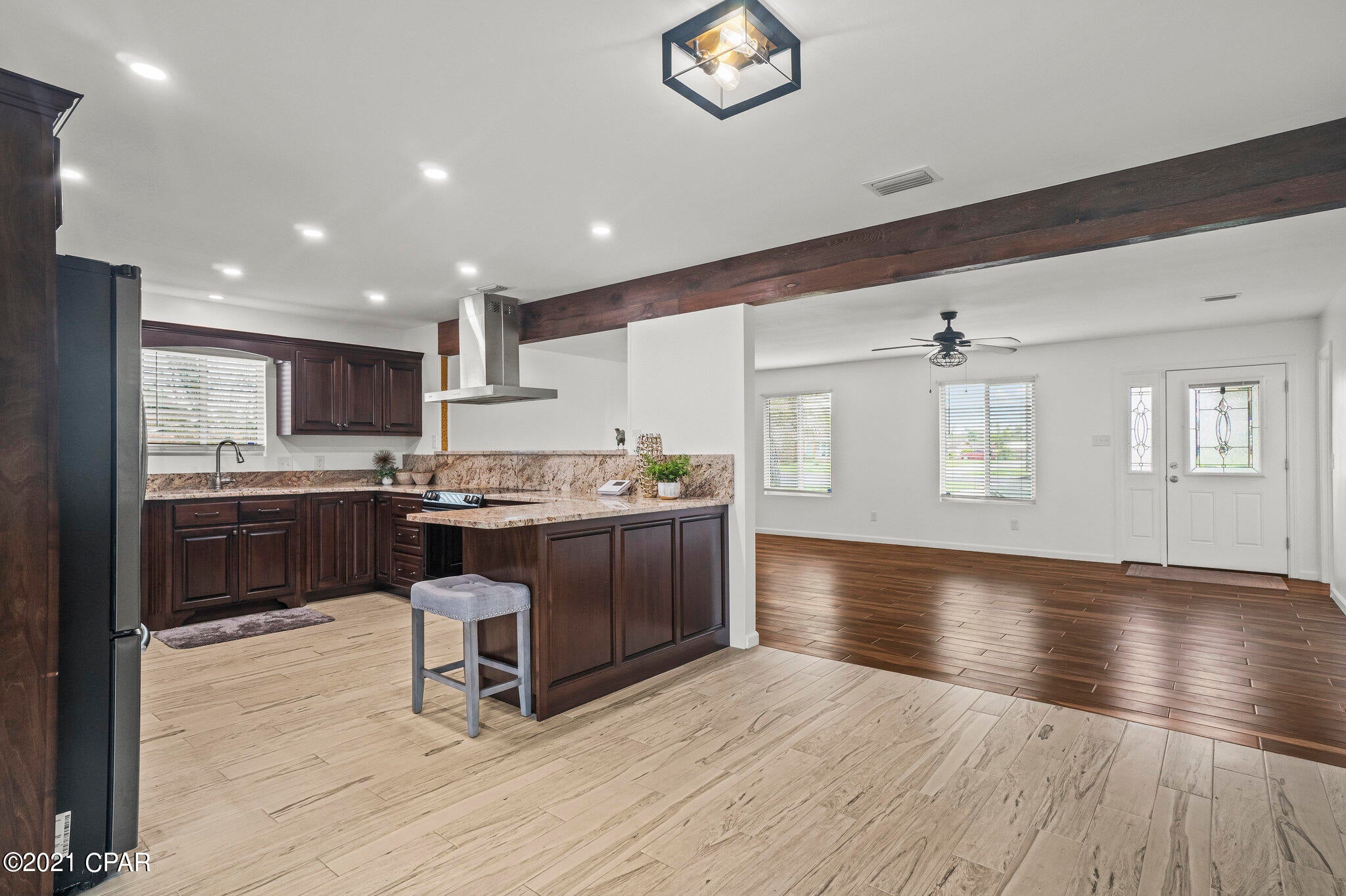 [No Recorded Subdiv] - Residential