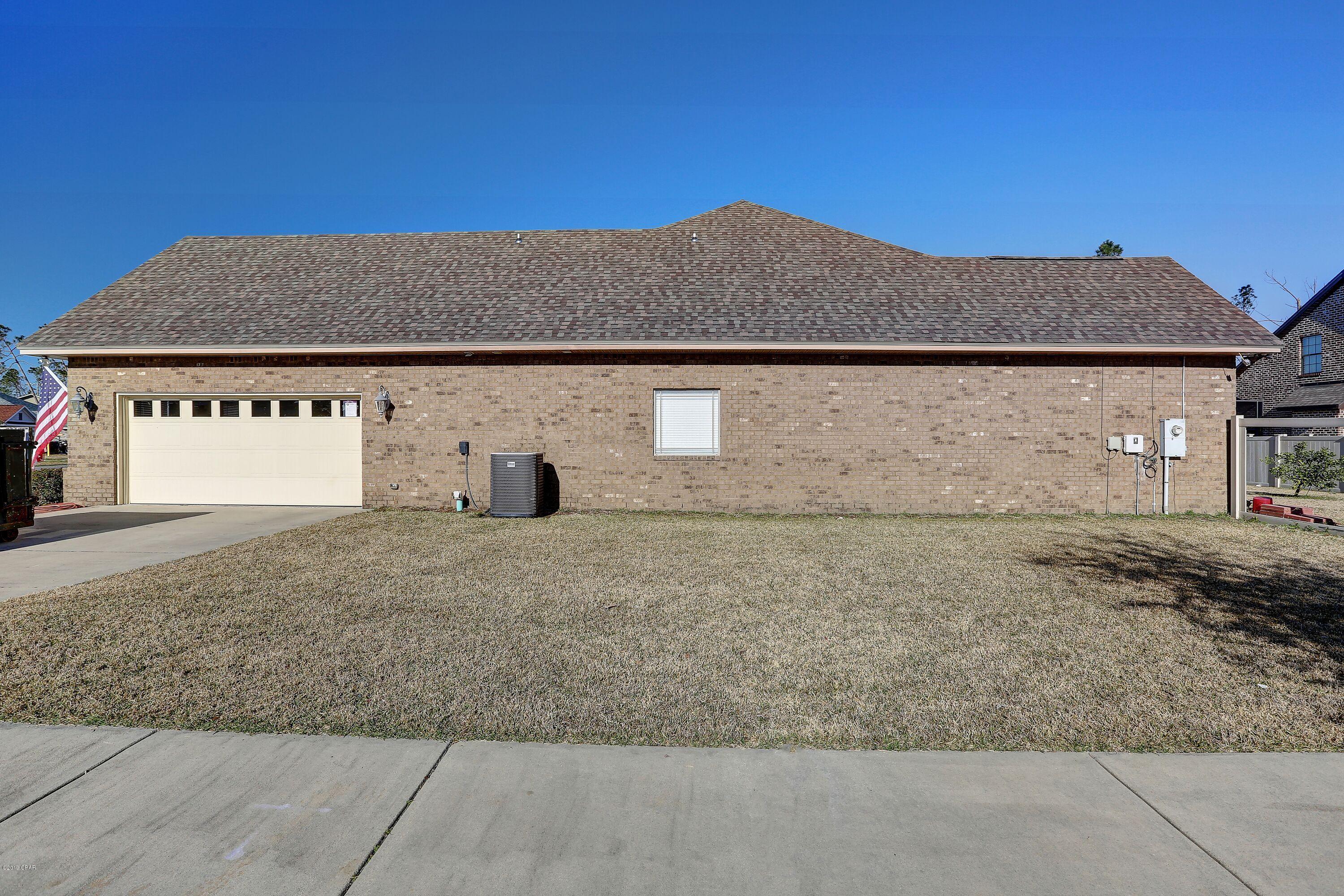 Hawks Landing - Residential
