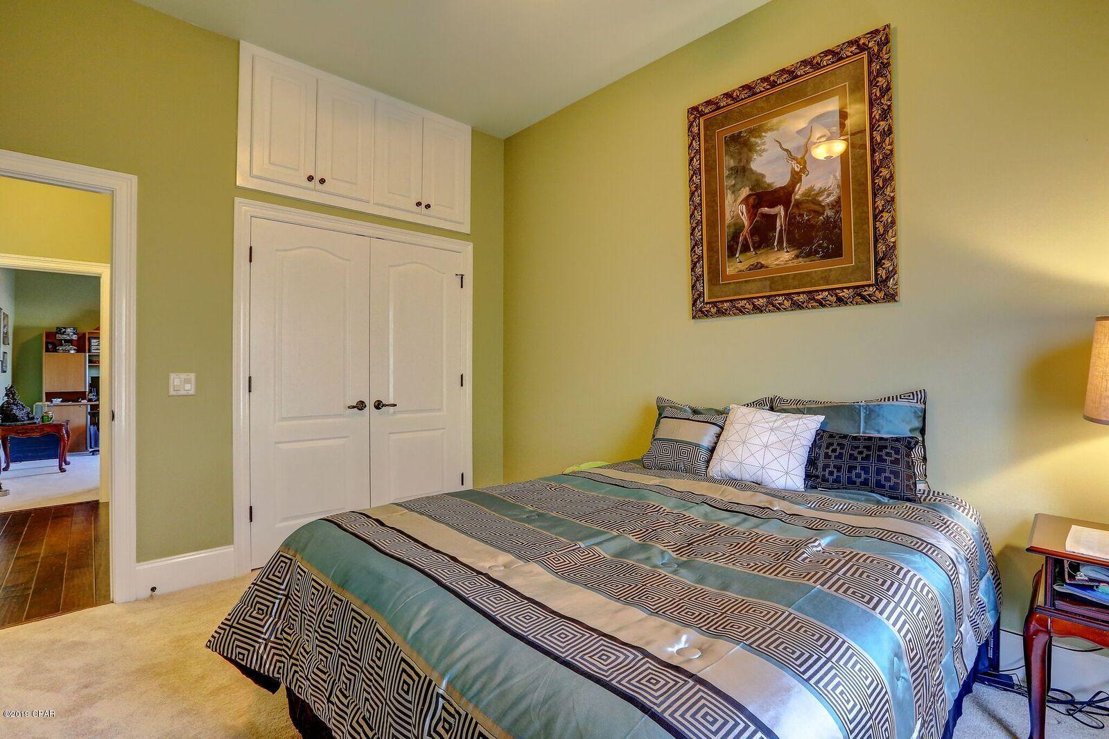 Hawks Landing - Residential