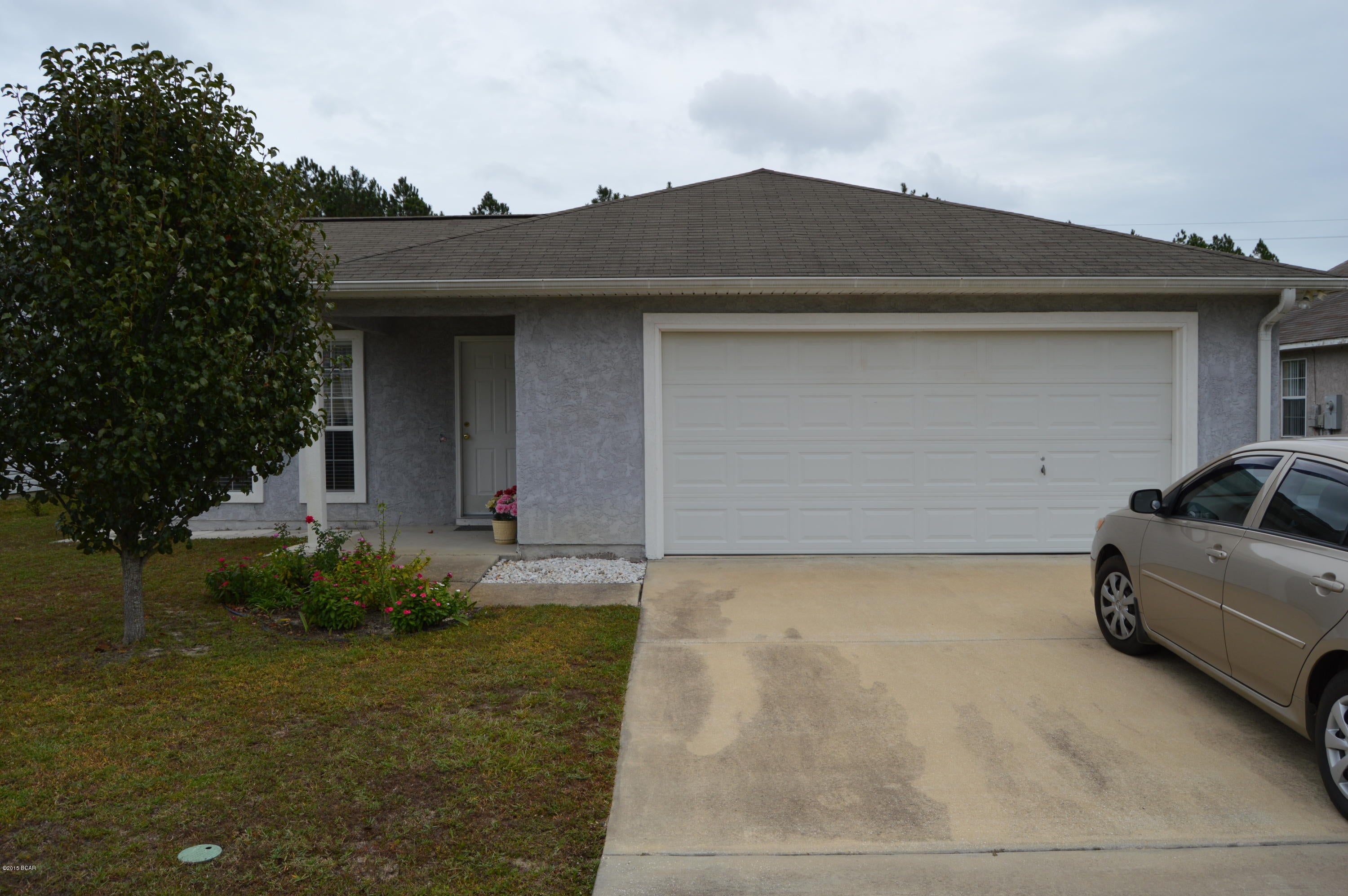Hickory Manor - Residential