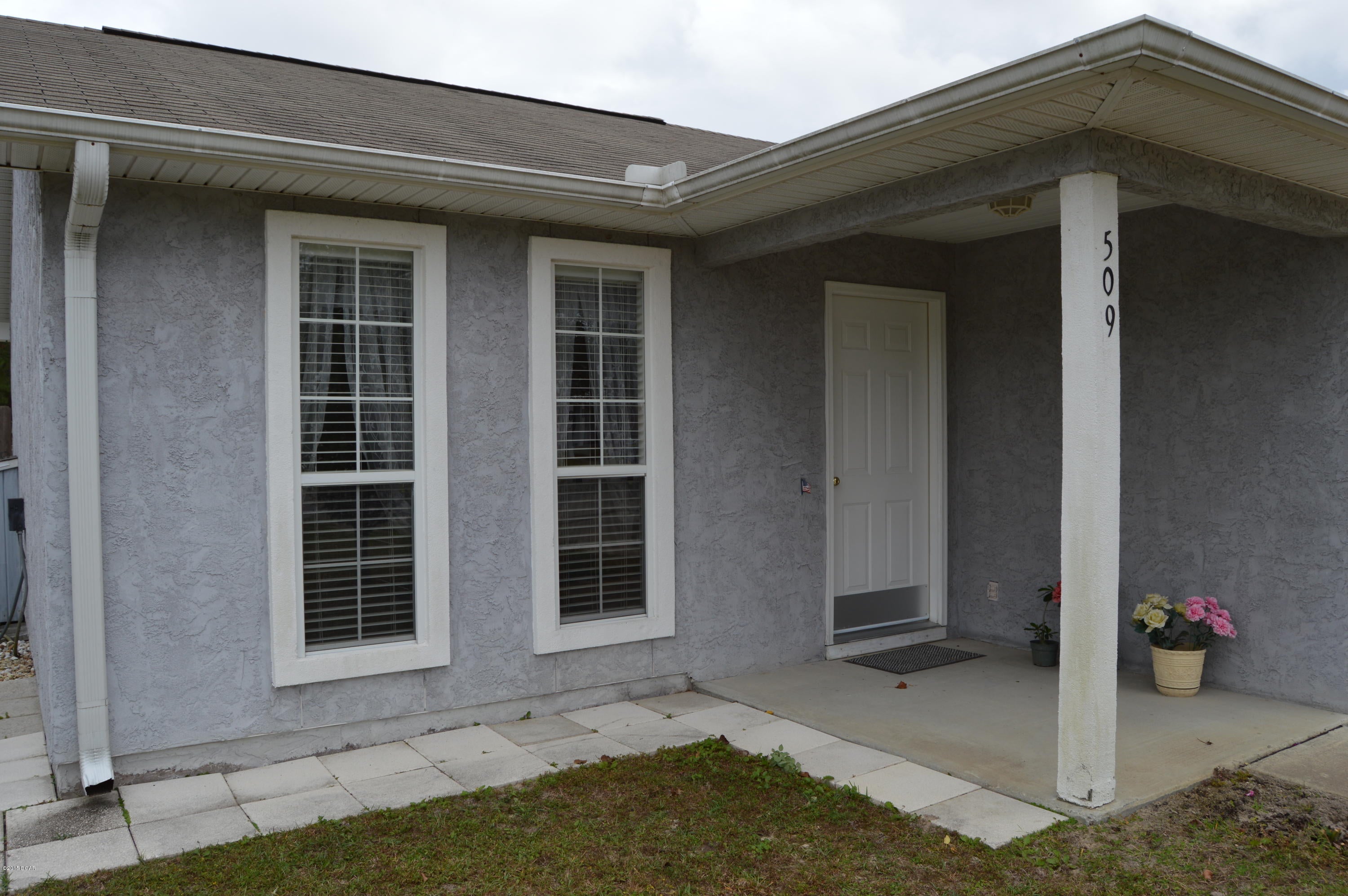 Hickory Manor - Residential