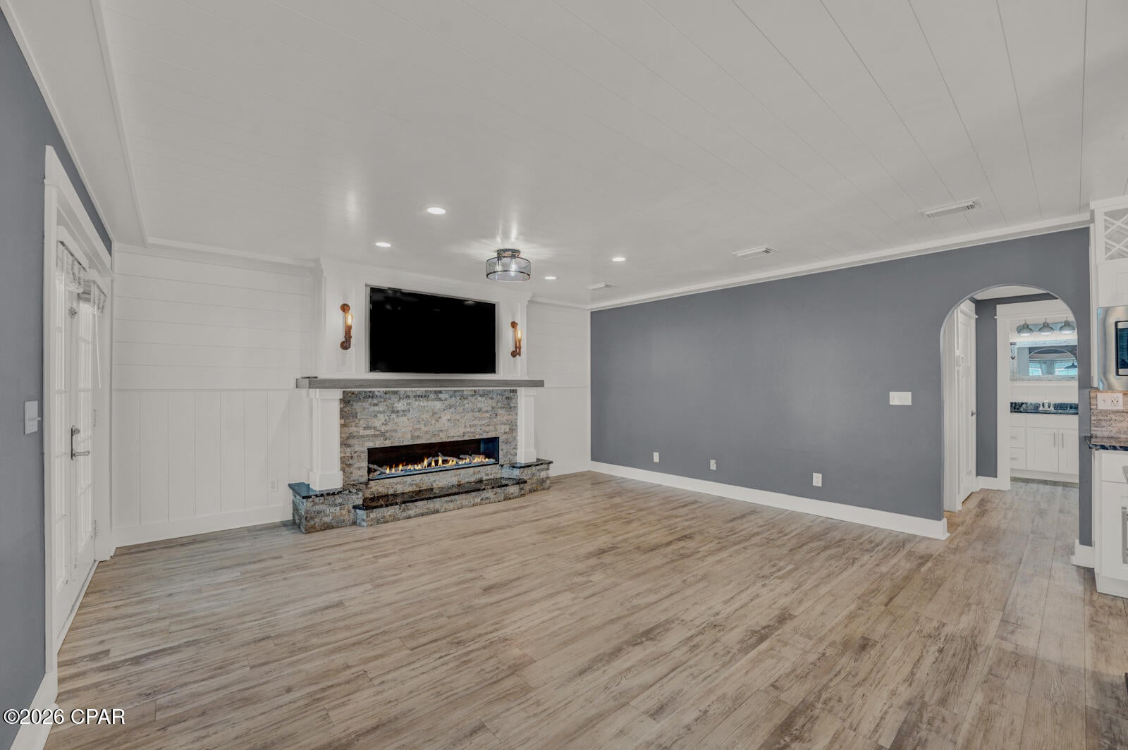 [No Recorded Subdiv] - Residential