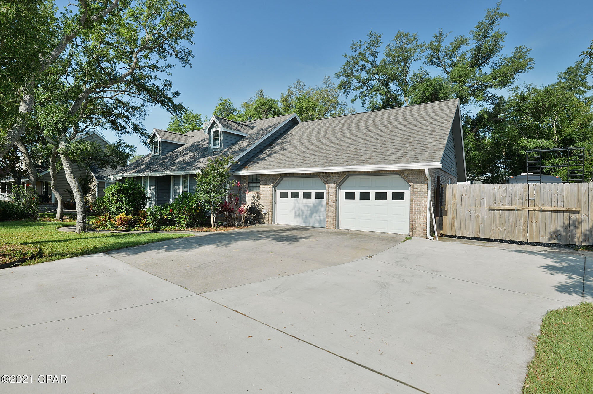 Kings Point Harbour Unit 2 - Residential