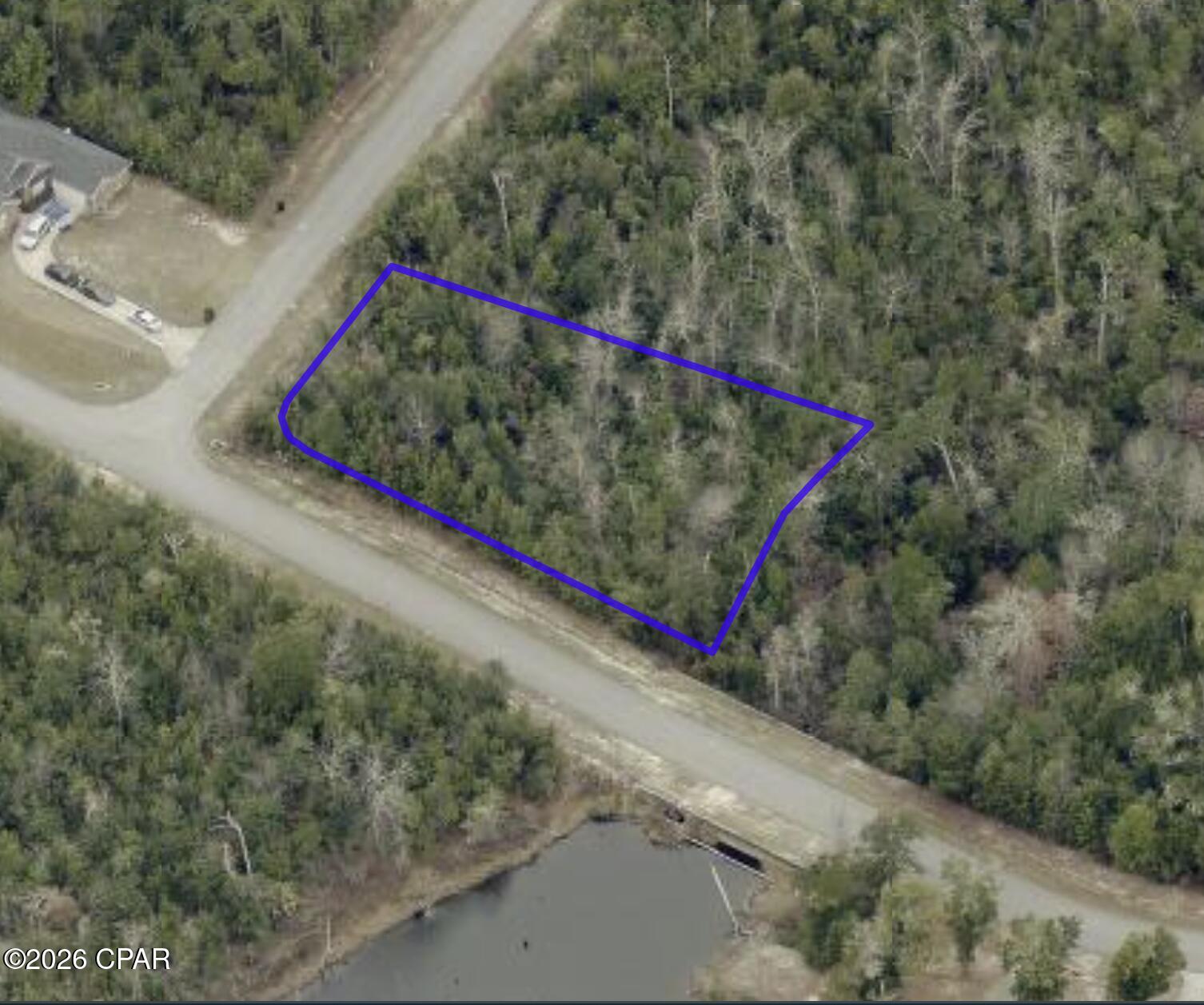 Looking for a large lot in an established and well-maintained subdivision with no HOA? Look no further. In the Cedar Creek Chase subdivision, there is no HOA, but there are covenants in place to maintain the consistency and quality throughout the neighborhood. There are underground utilities and custom homes throughout and you are conveniently located close to schools, shopping and boat ramps to all that Deerpoint Lake and North Bay have to offer.
