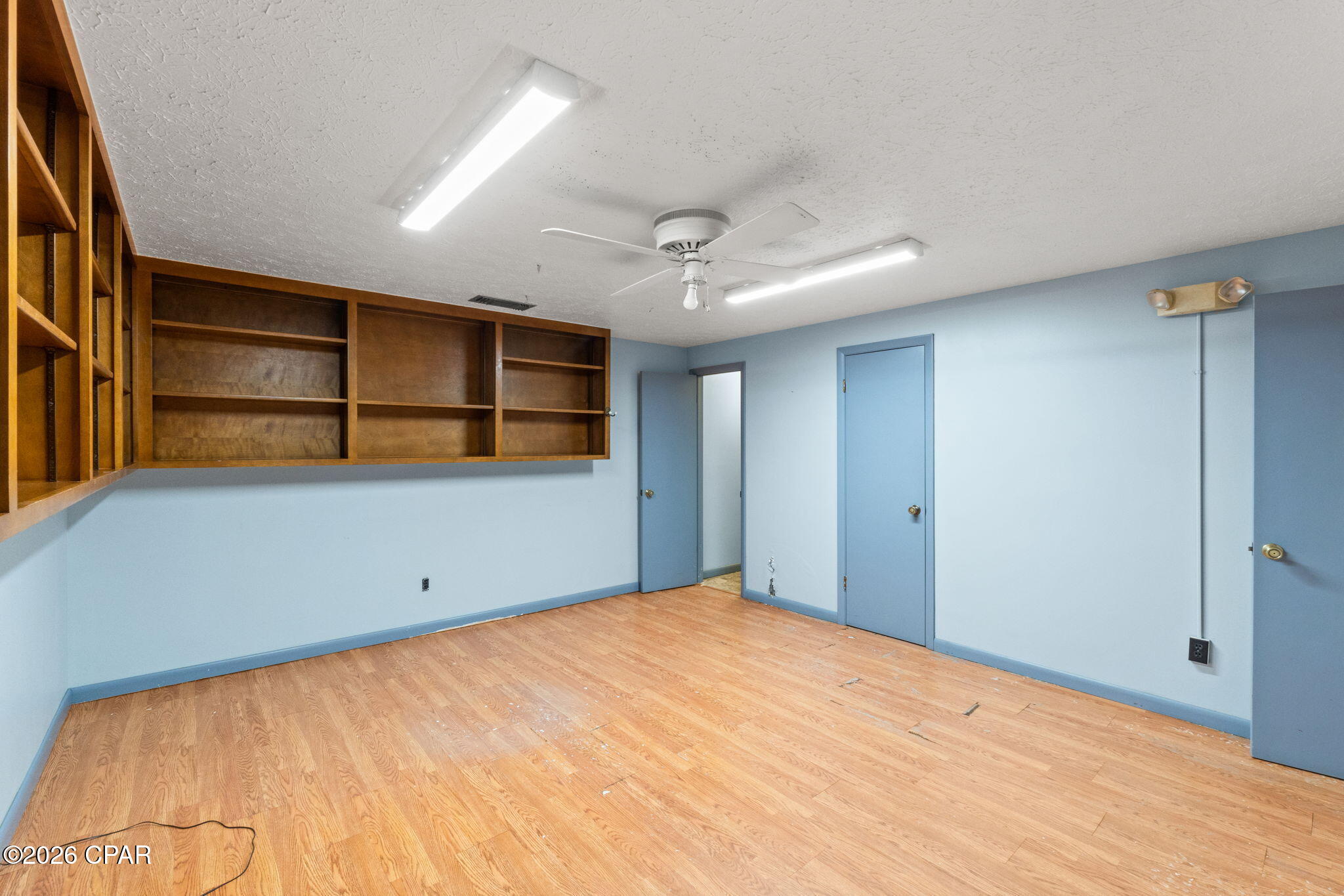 No Named Subdivision - Commercial Lease