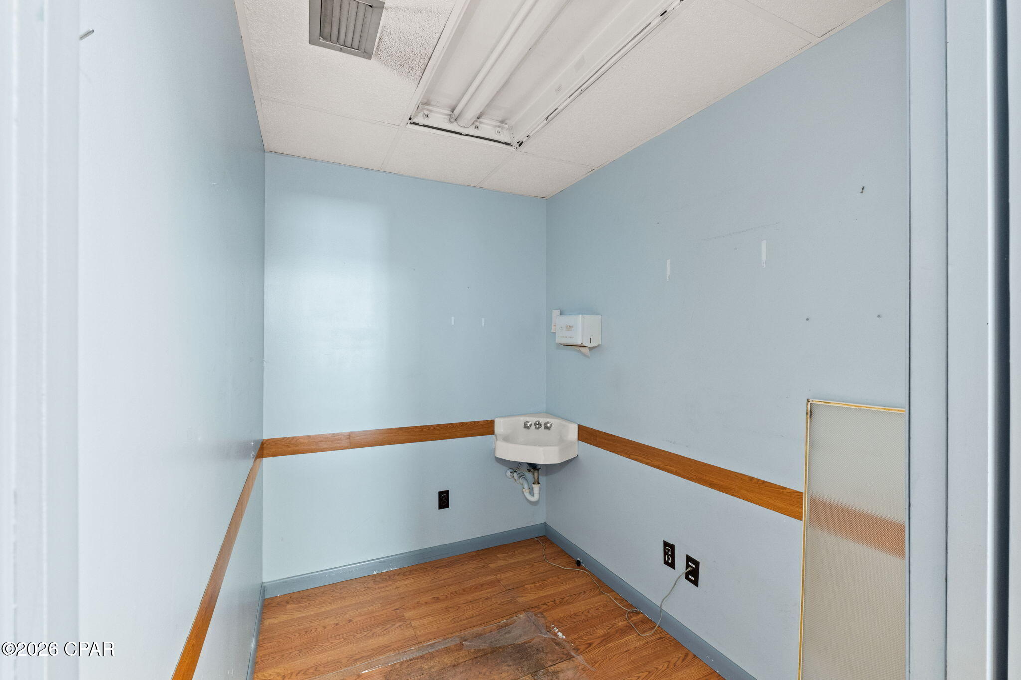 No Named Subdivision - Commercial Lease
