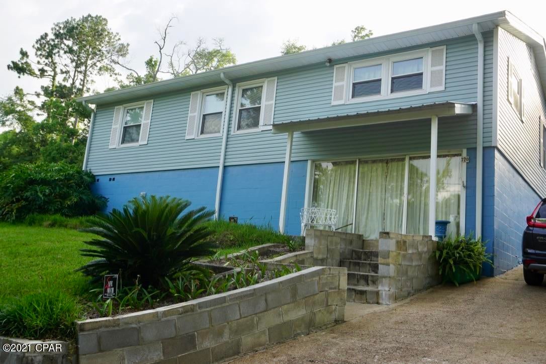 3 Bedroom, 1 Bath home in Chattahoochee. Home is 1320 square feet and has been well-maintained by the original owners! Sitting on a large, in-town lot, this property boasts a variety of fruit trees (blueberry, lemon, satsuma) and beautiful flowering plants. There is an outdoor watering station and storage shed on the property. Inside, the home features a traditional living room and downstairs bonus space that opens onto an outdoor patio, a perfect spot for morning coffee overlooking the front yard. Lower area of the home also includes a utility room with tons of storage and washer and dryer, which are remaining with the property.  New roof and windows installed in 2019. Home is located near beautiful Lake Seminole and the Apalachicola River!
