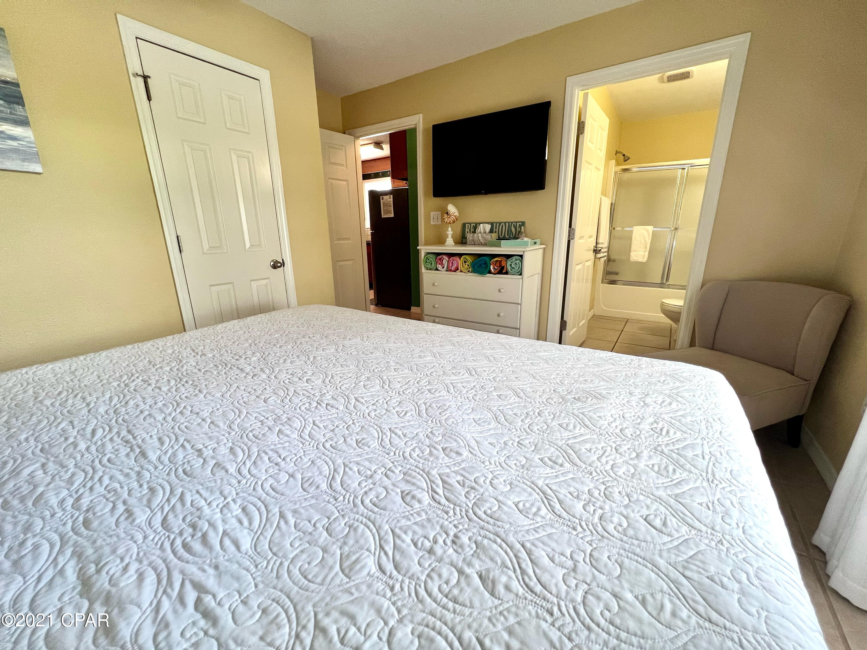 Beachside Villas Condo - Residential
