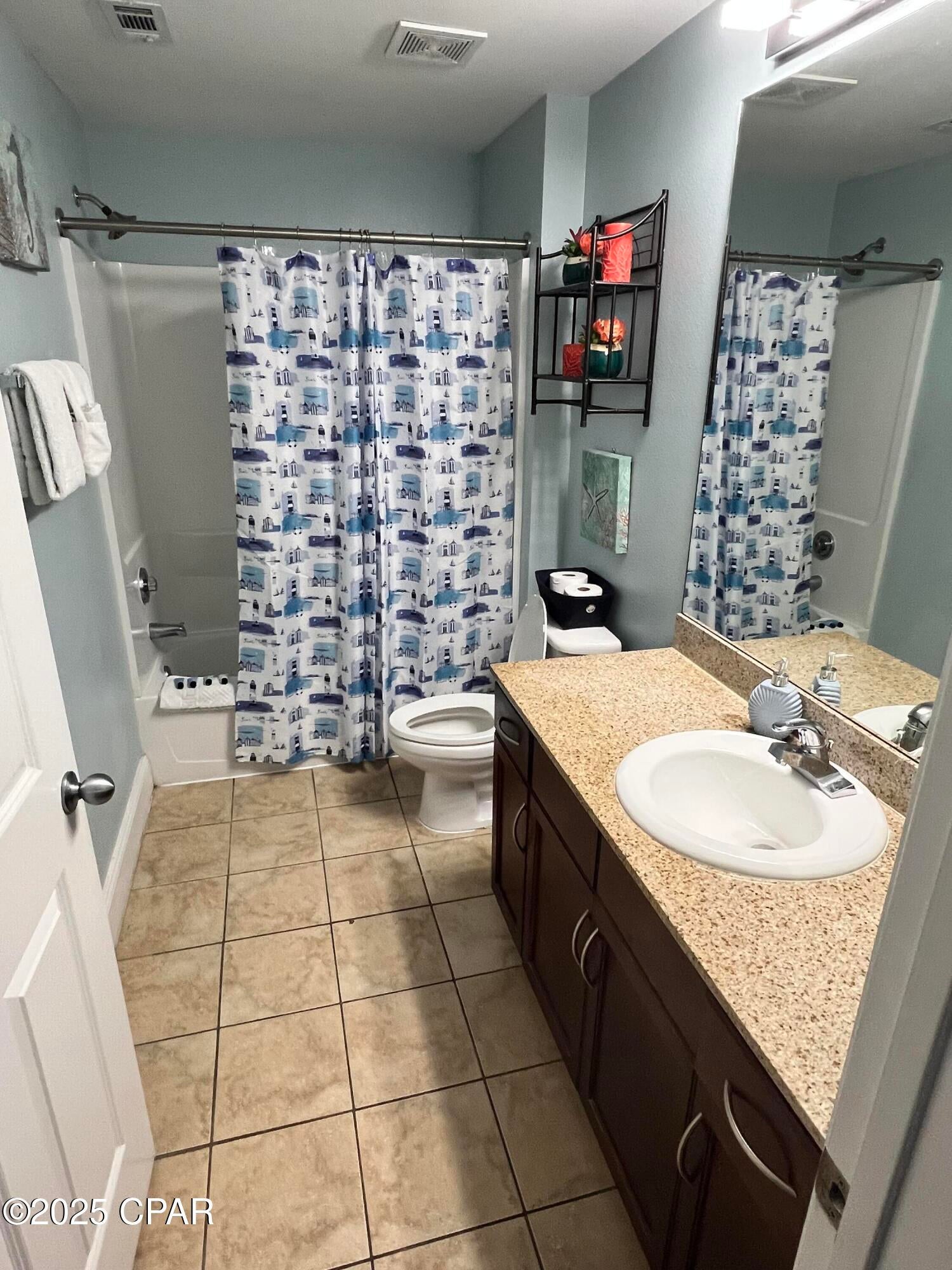 Laketown Wharf - Residential
