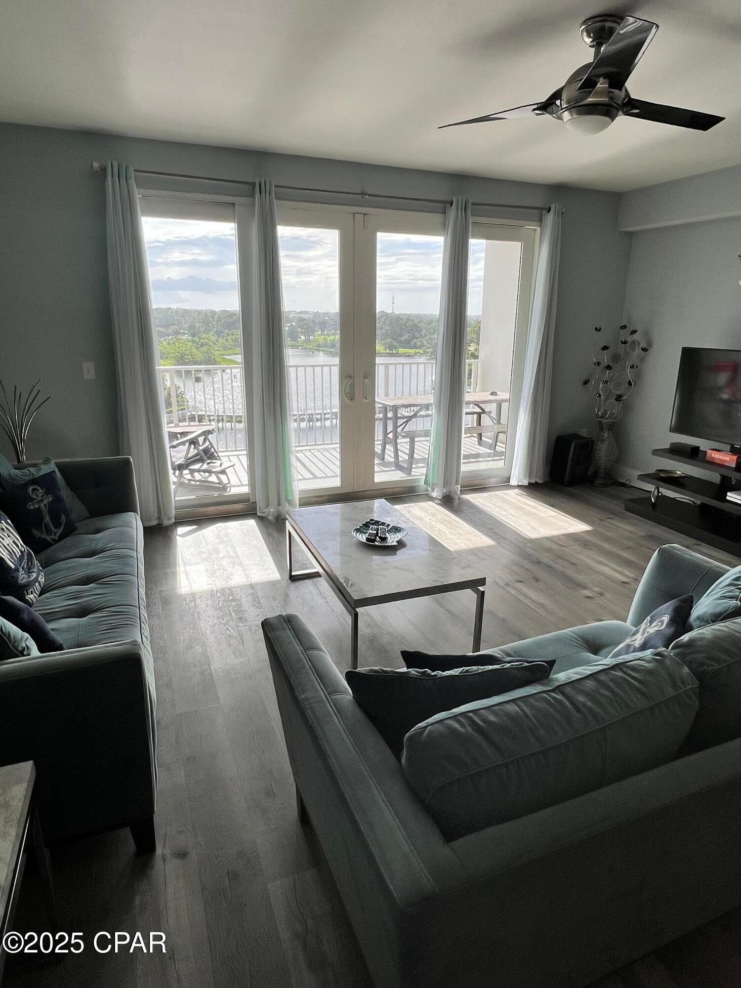Laketown Wharf - Residential
