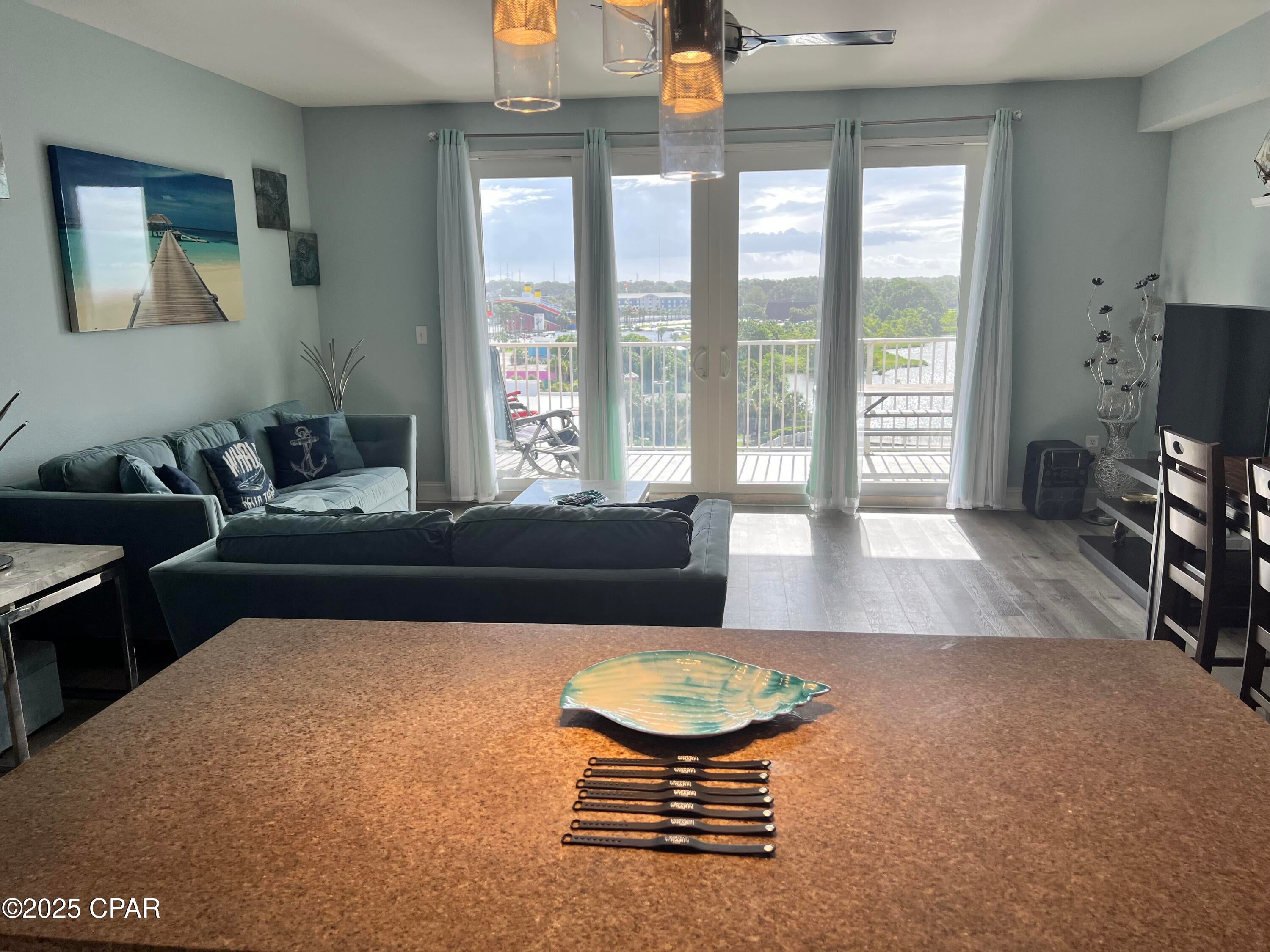 Laketown Wharf - Residential