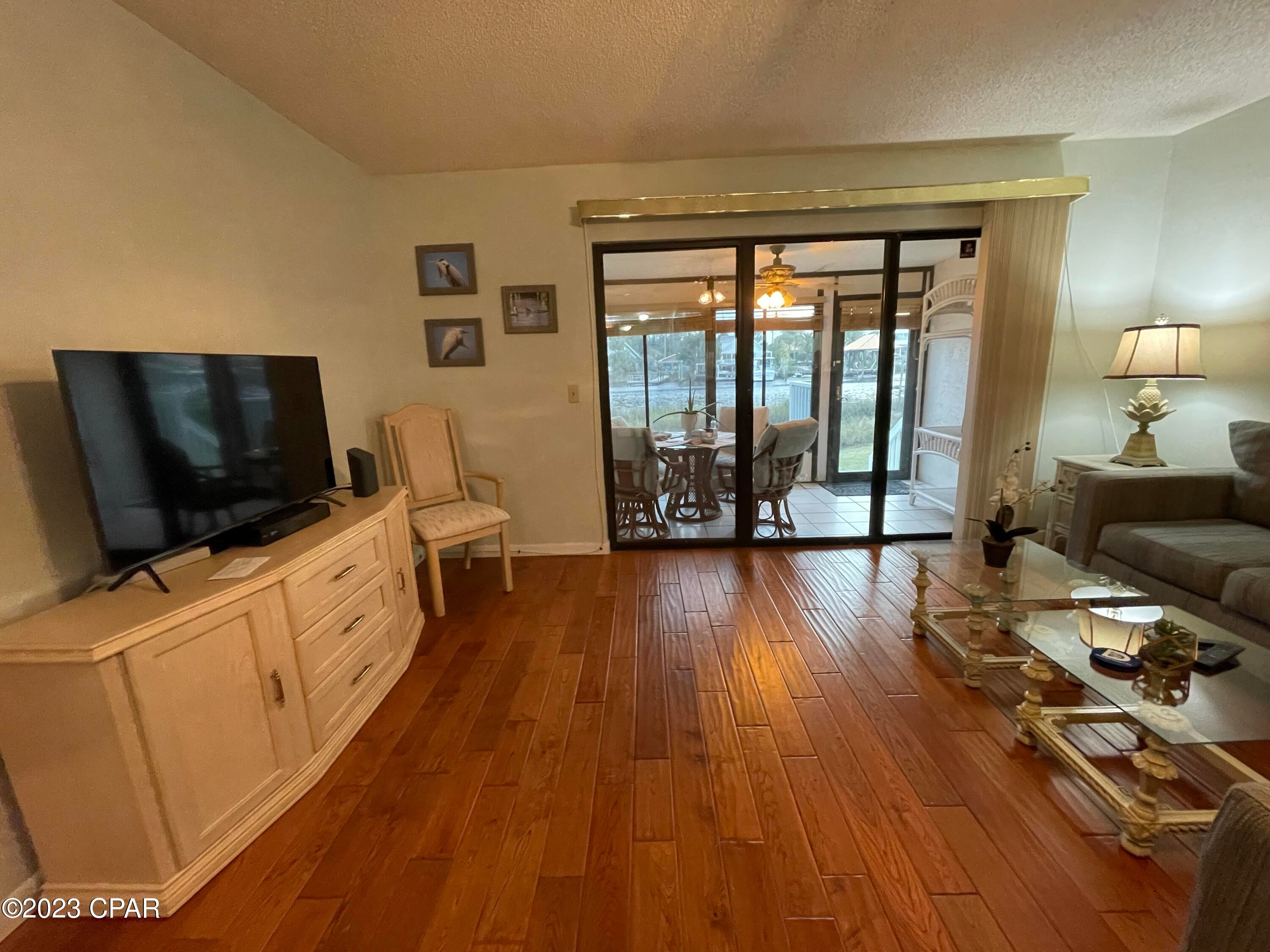 Point Lagoon Condos - Residential Lease