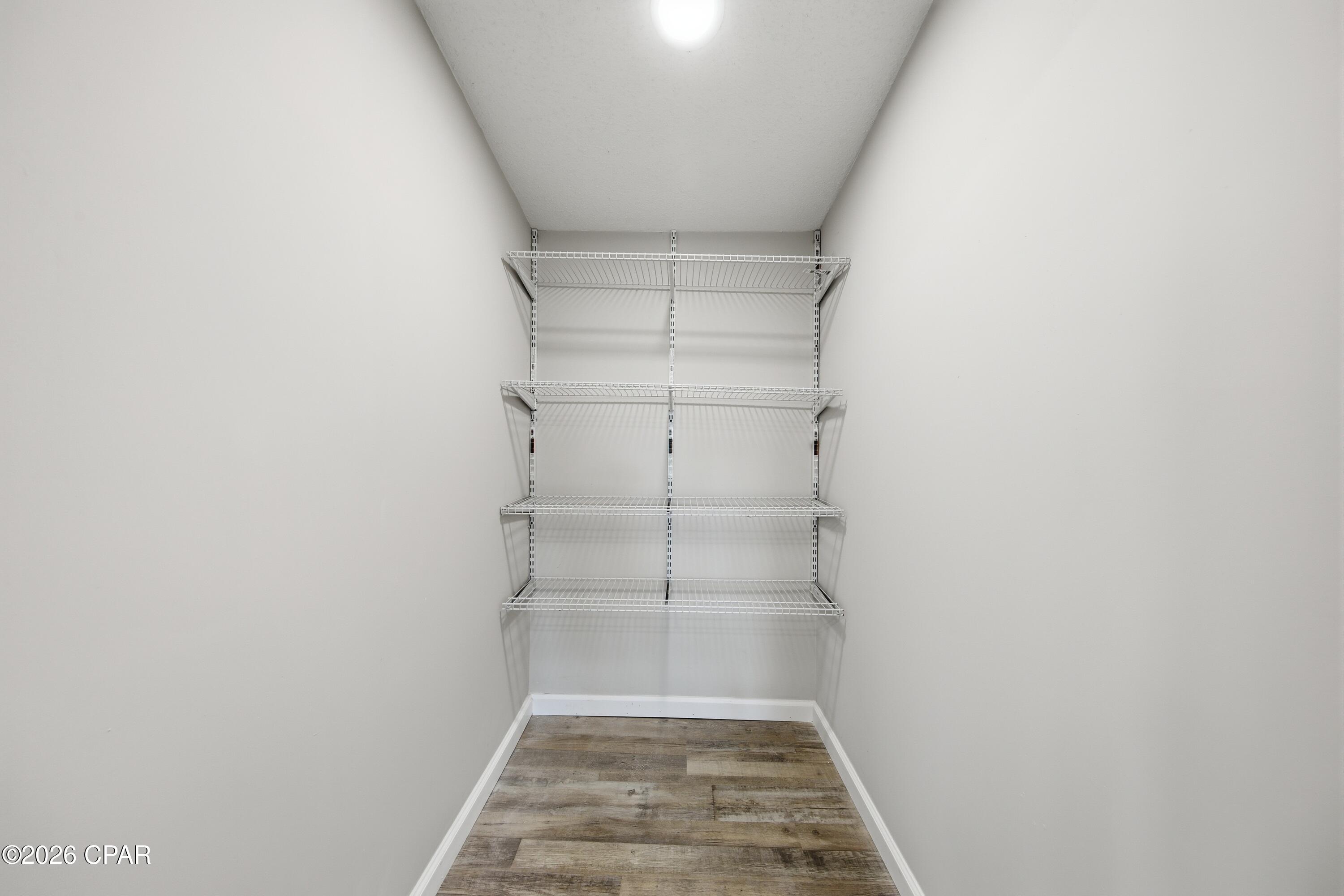 Hentz 1st Add Unit B - Residential Lease