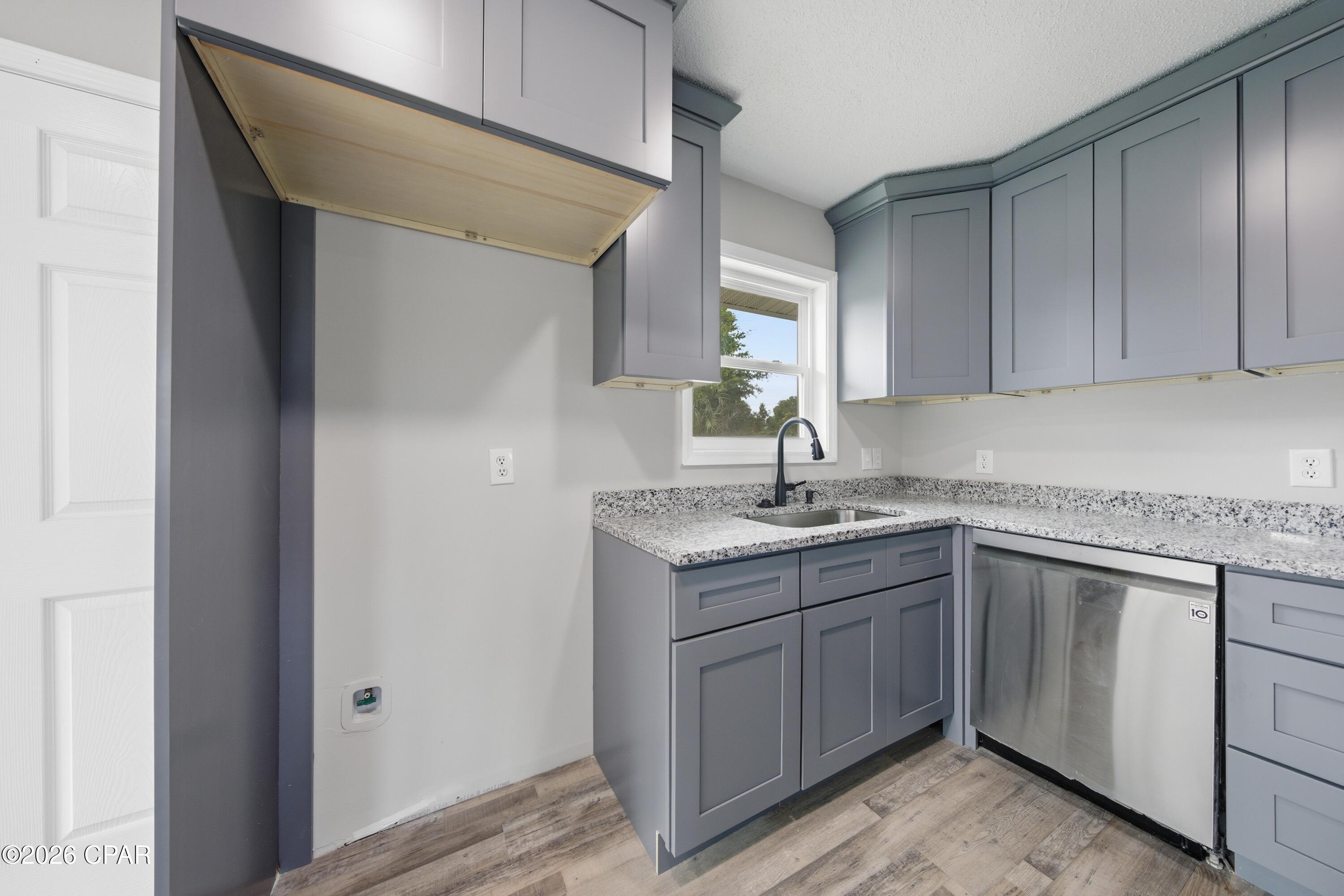 Hentz 1st Add Unit B - Residential Lease