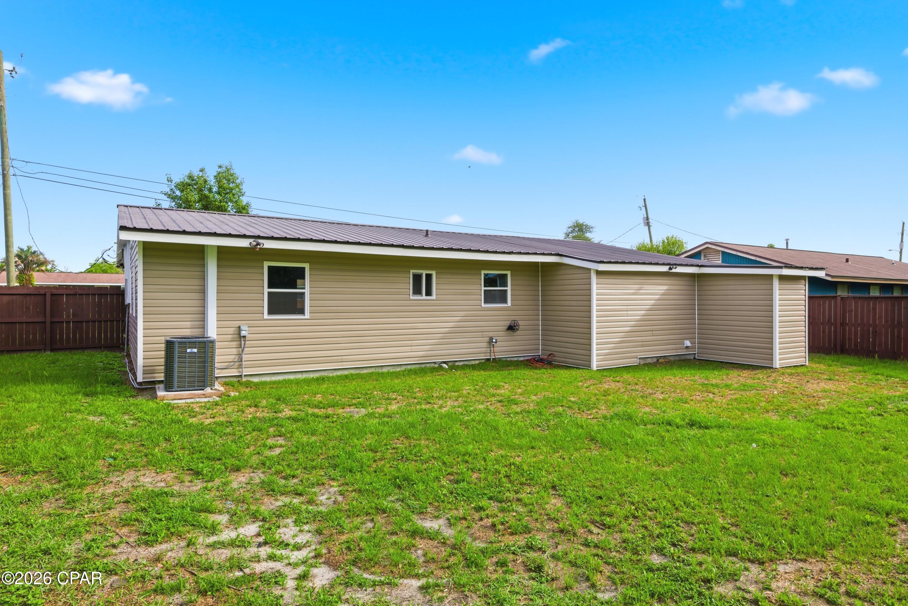 Hentz 1st Add Unit B - Residential Lease